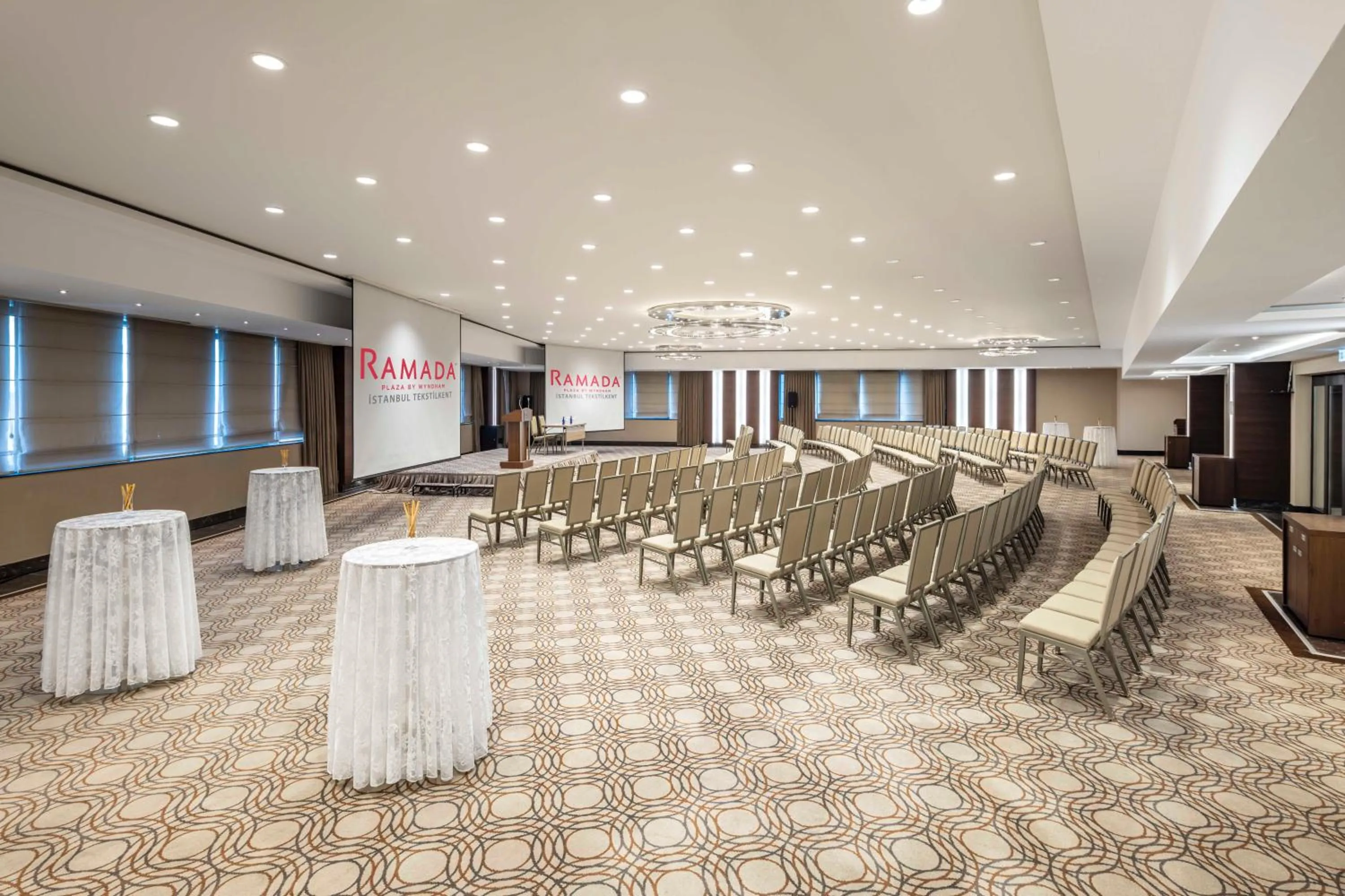 Meeting/conference room in Ramada Plaza By Wyndham Istanbul Tekstilkent
