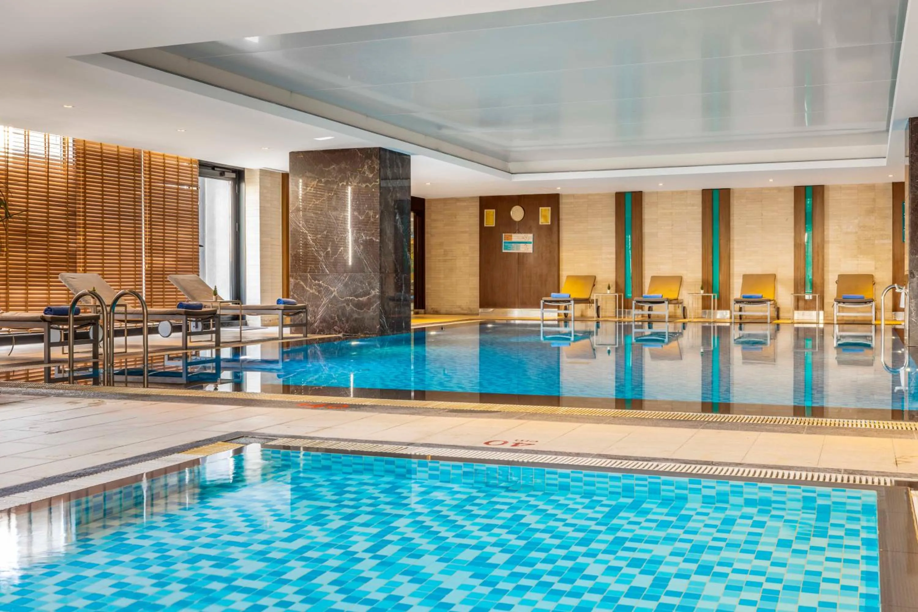 Swimming pool in Ramada Plaza By Wyndham Istanbul Tekstilkent