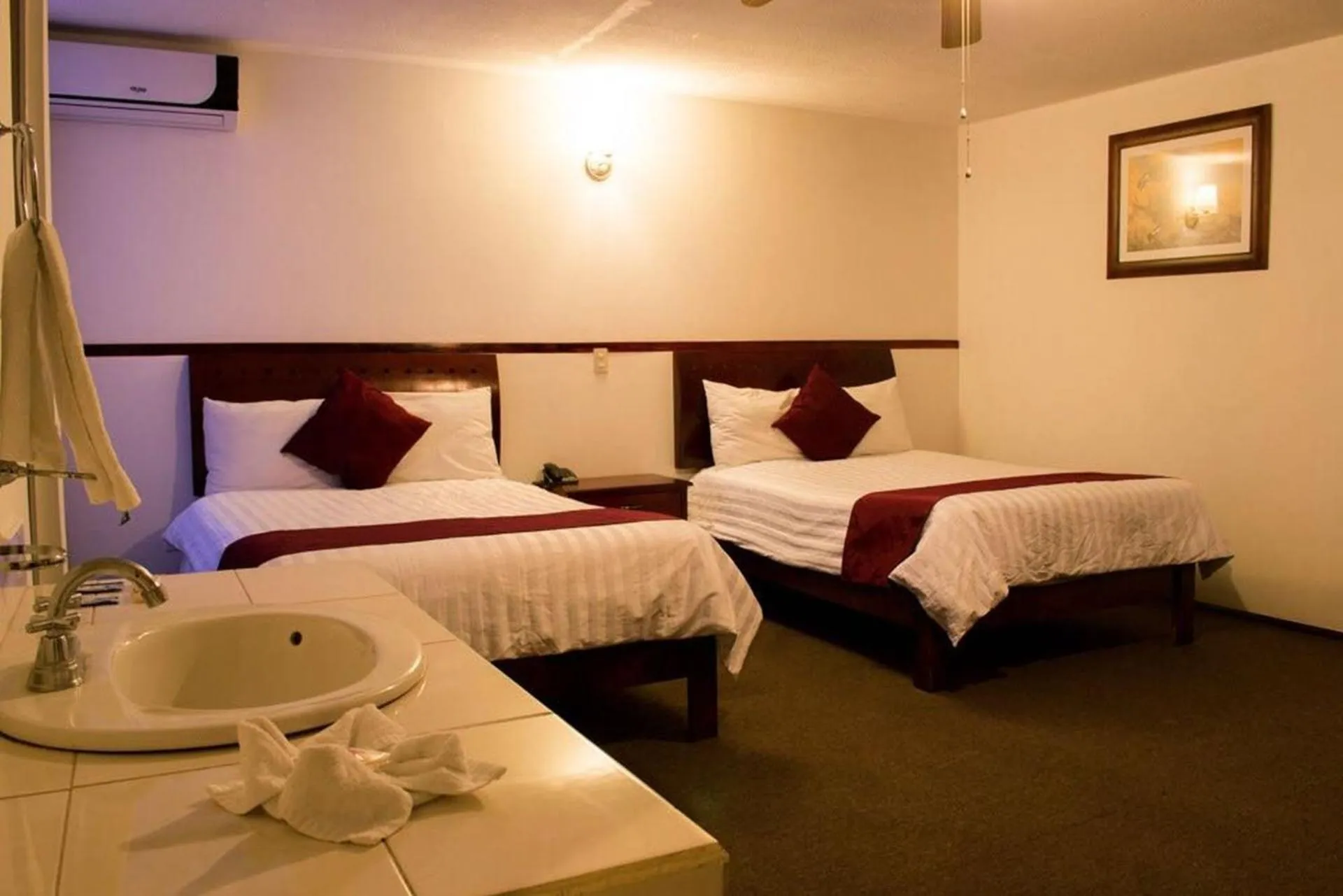 Hotel Rincon Real Suites