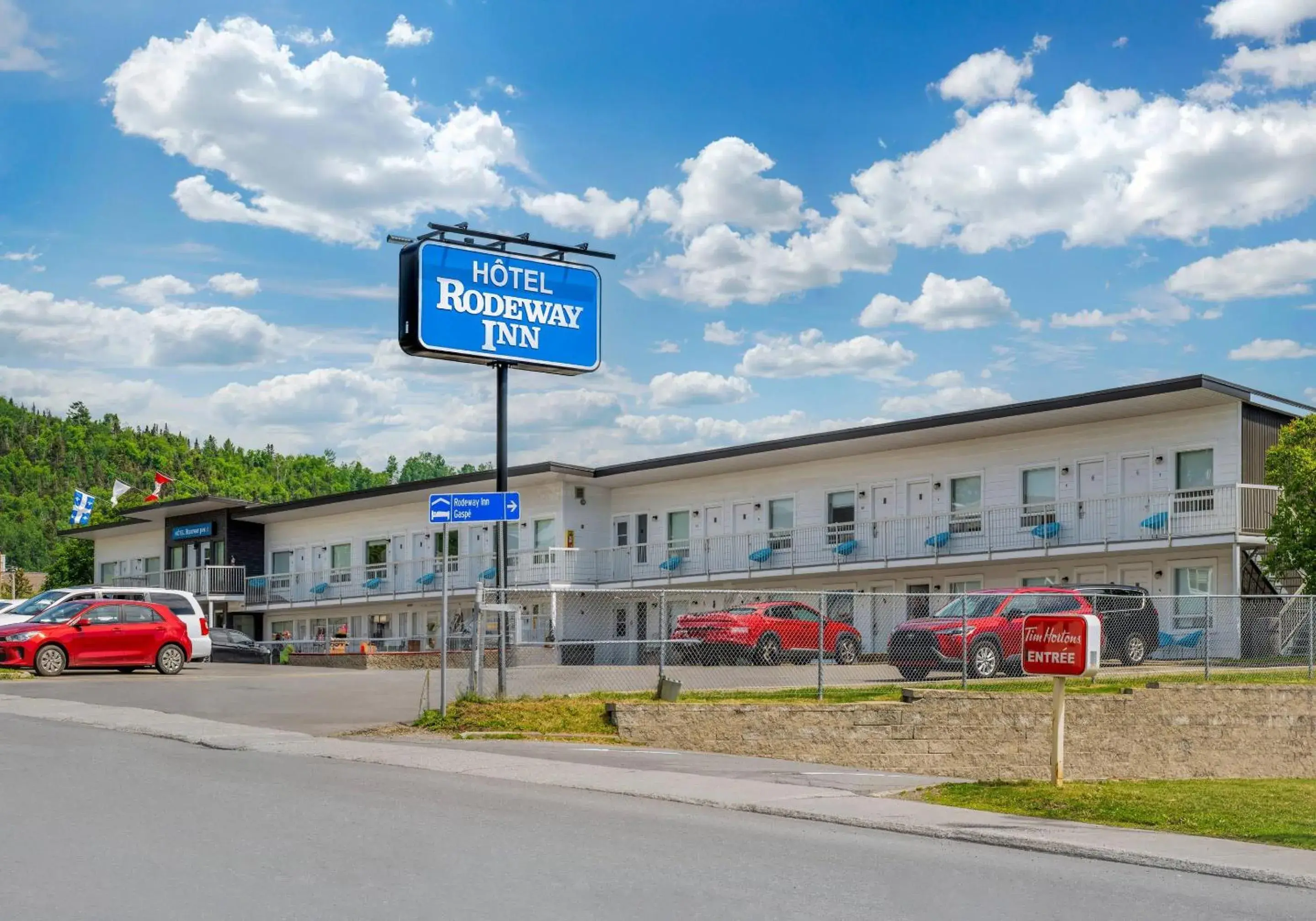 Property building in Rodeway Inn Property building in Rodeway Inn