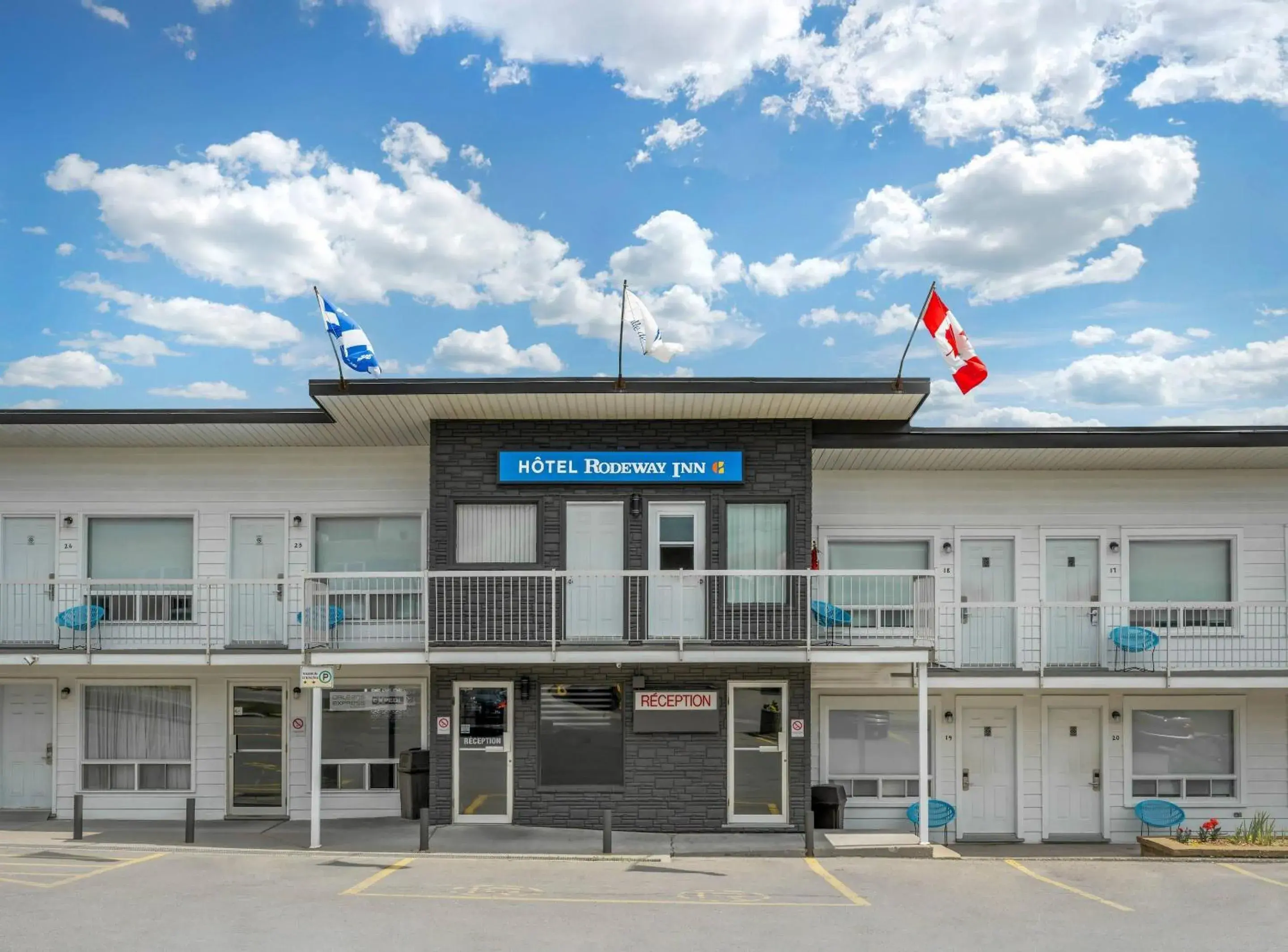 Property building in Rodeway Inn Property building in Rodeway Inn