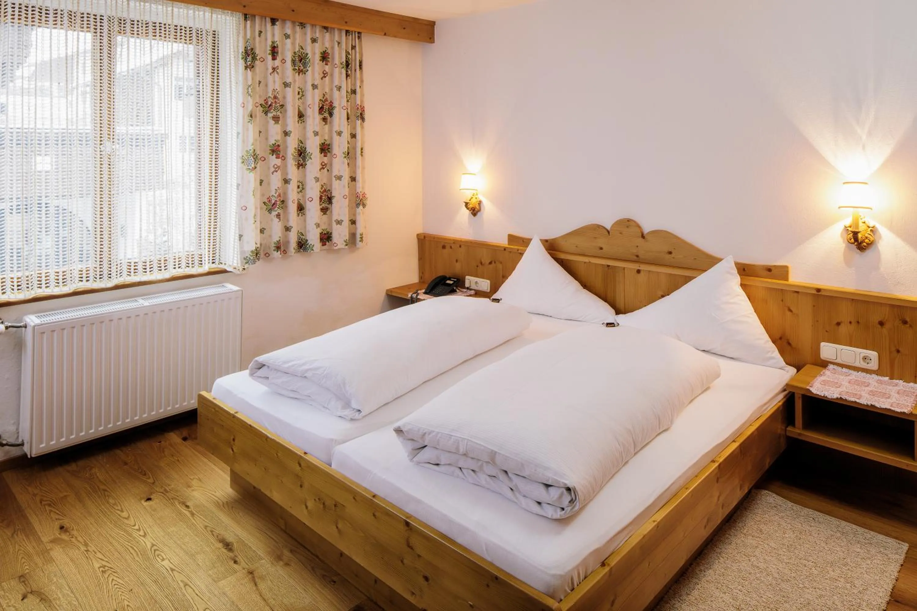 Bedroom, Bed in Hotel Komperdell