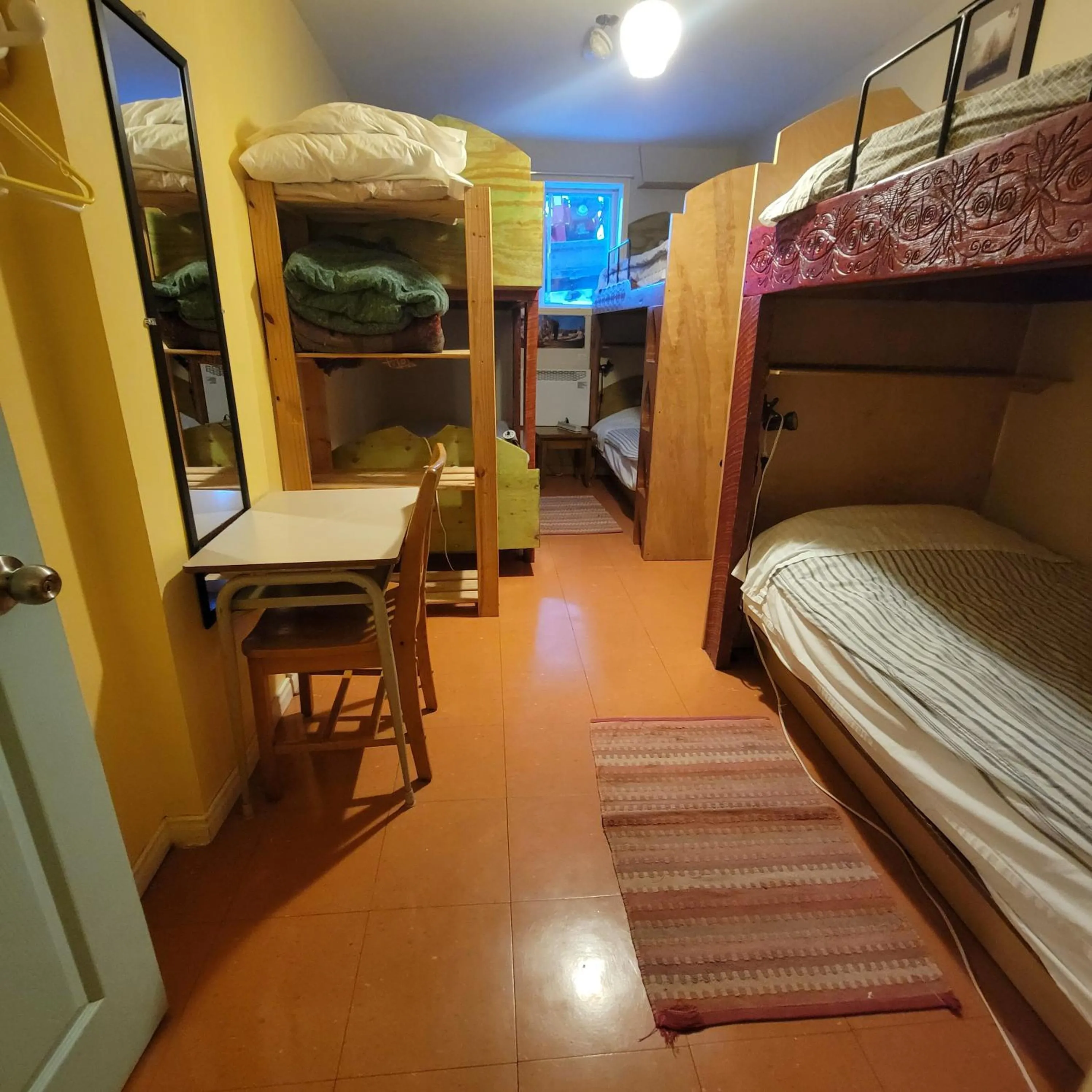 6-Bed Male Dormitory Room in Auberge Internationale Le Tangon