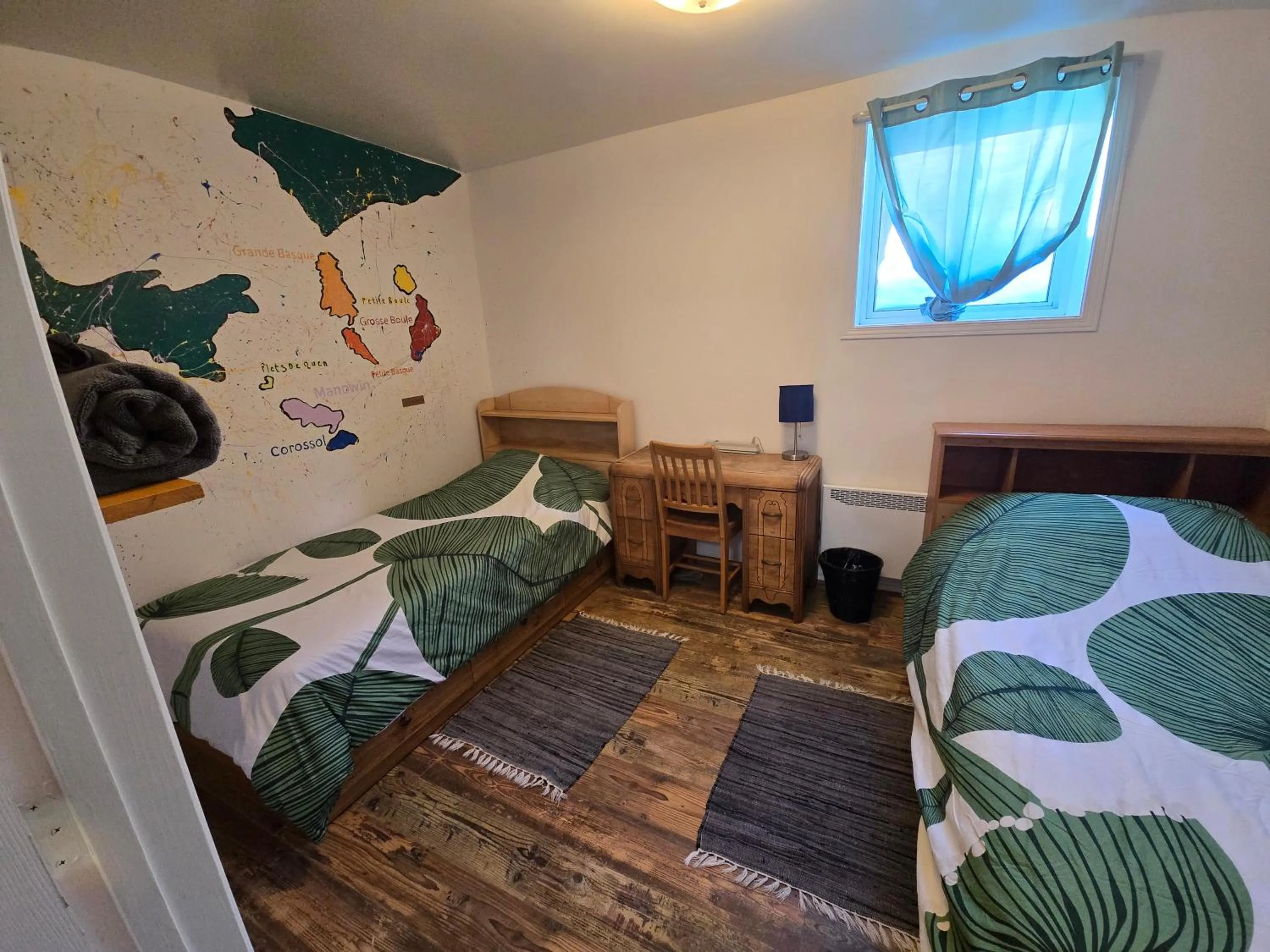 Twin Room in Auberge Internationale Le Tangon