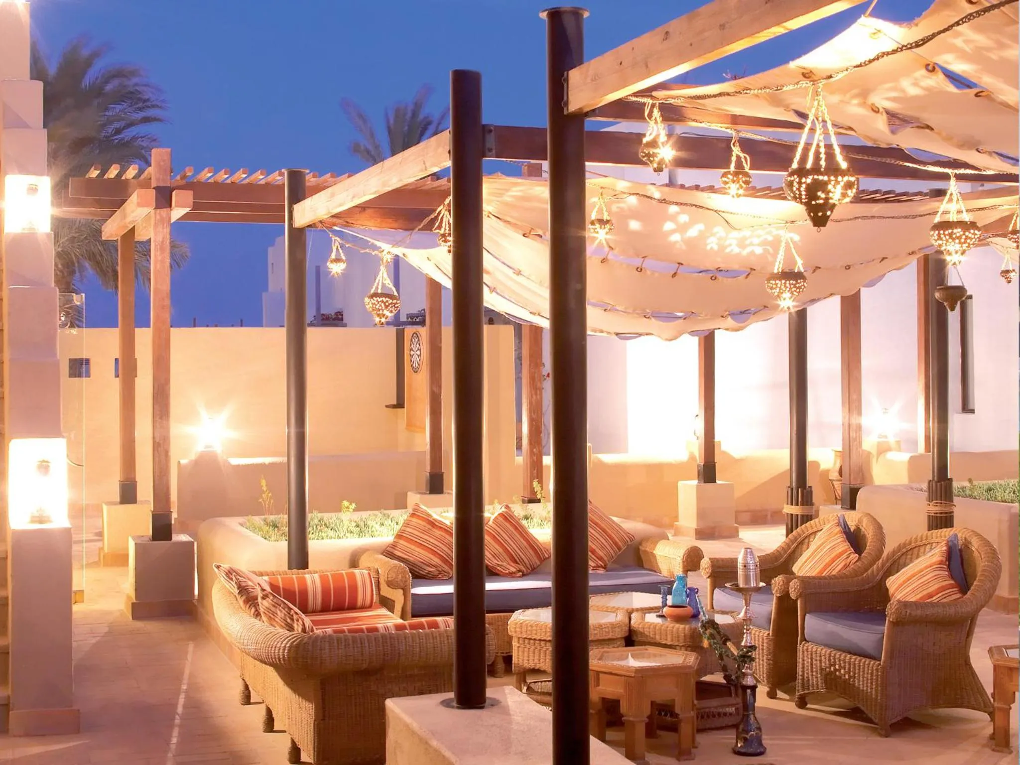 Lounge or bar in Marina Lodge at Port Ghalib