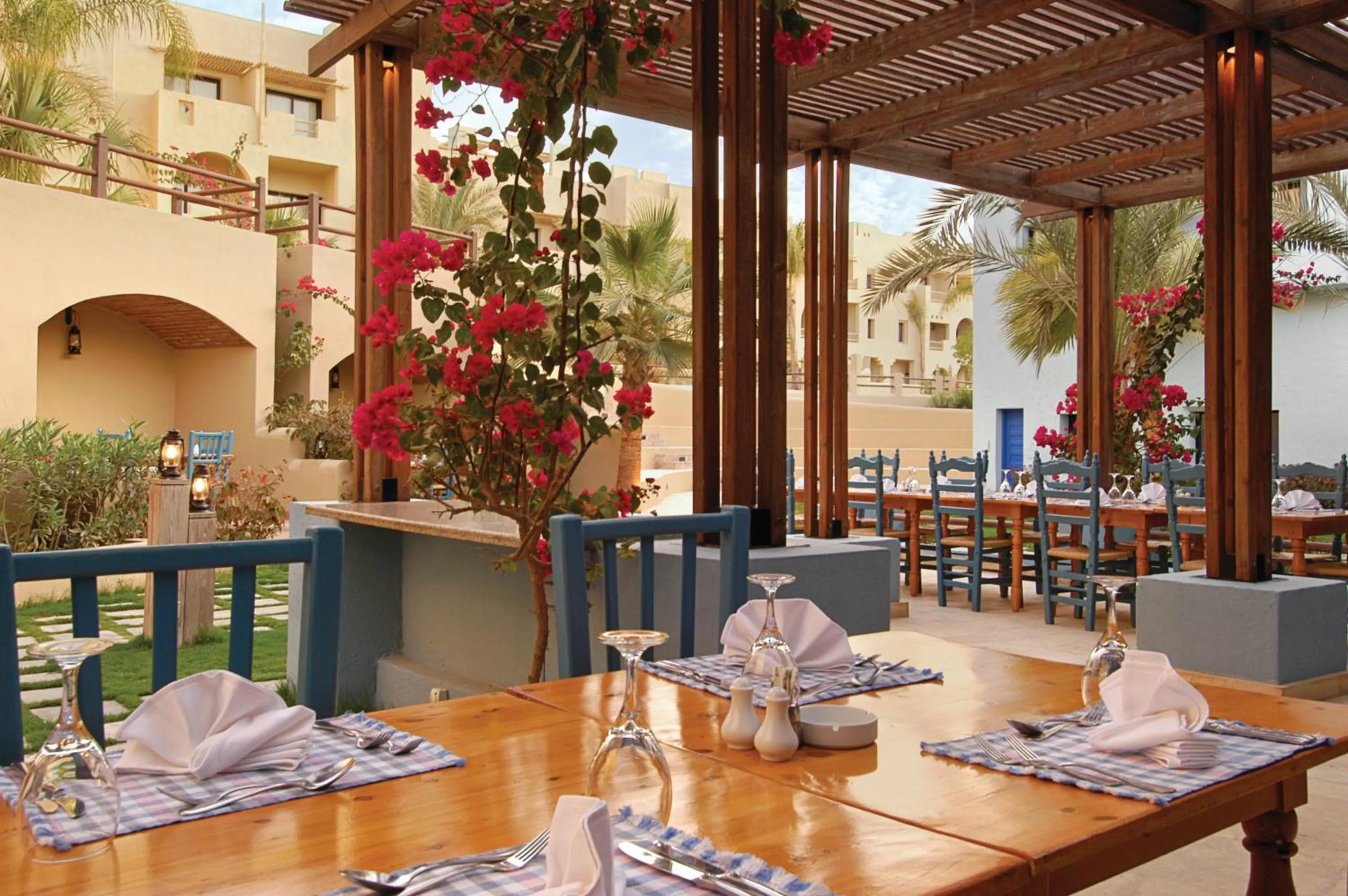 Restaurant/places to eat in Marina Lodge at Port Ghalib