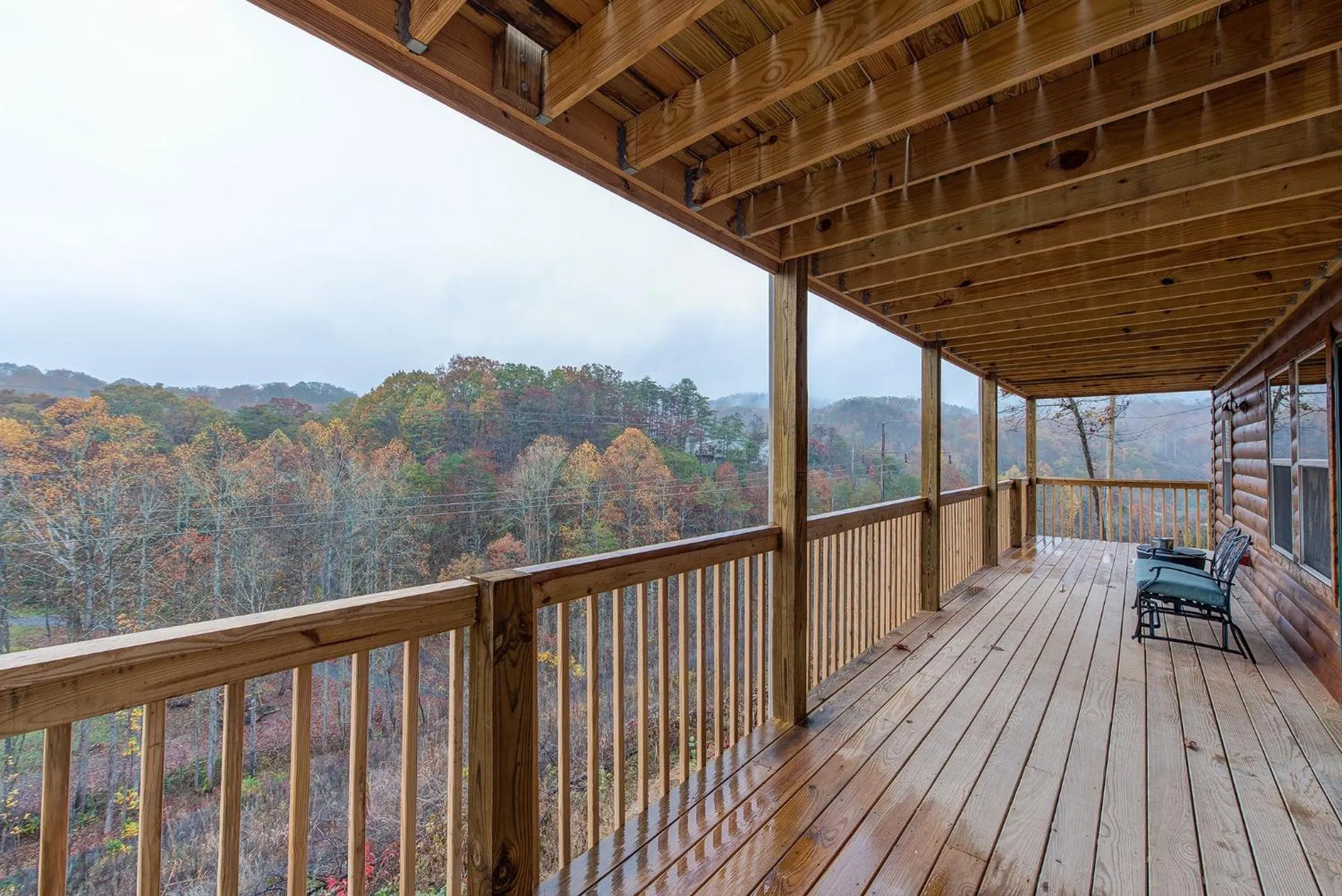 Property building in Emilys Hideaway