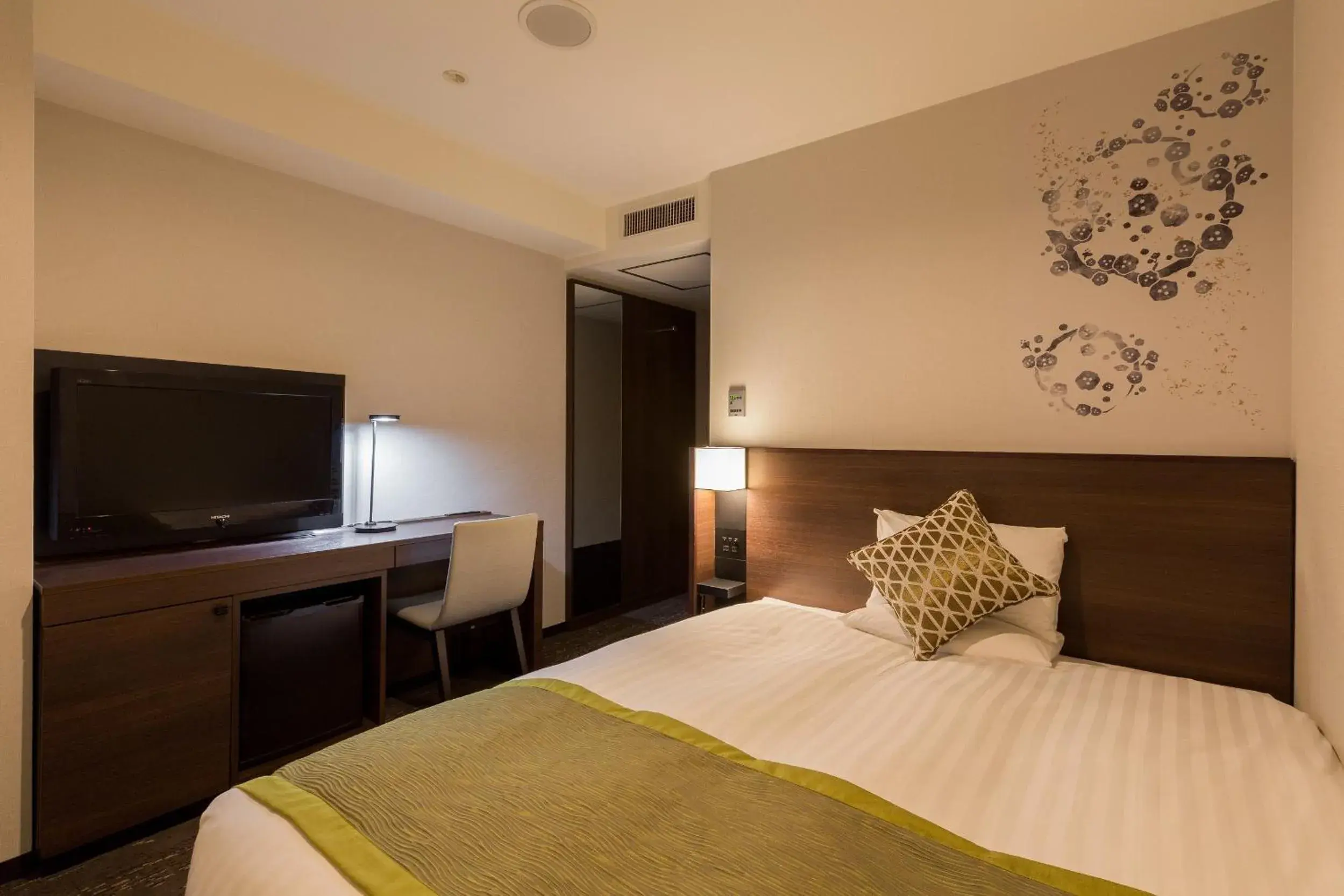 Photo of the whole room, Bed in Matsue Excel Hotel Tokyu Photo of the whole room, Bed in Matsue Excel Hotel Tokyu