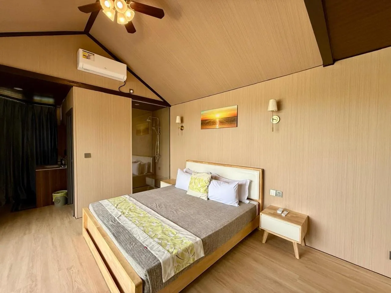 Bed in MG Cocomo Resort Vanuatu