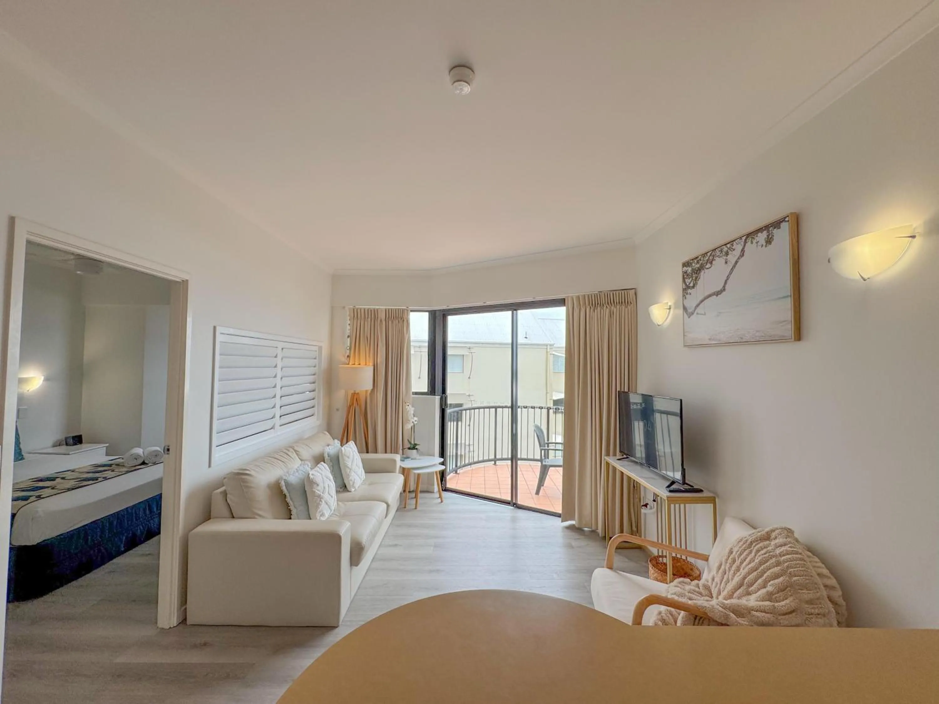 Bowling, Bed in Ocean Views - Top floor
