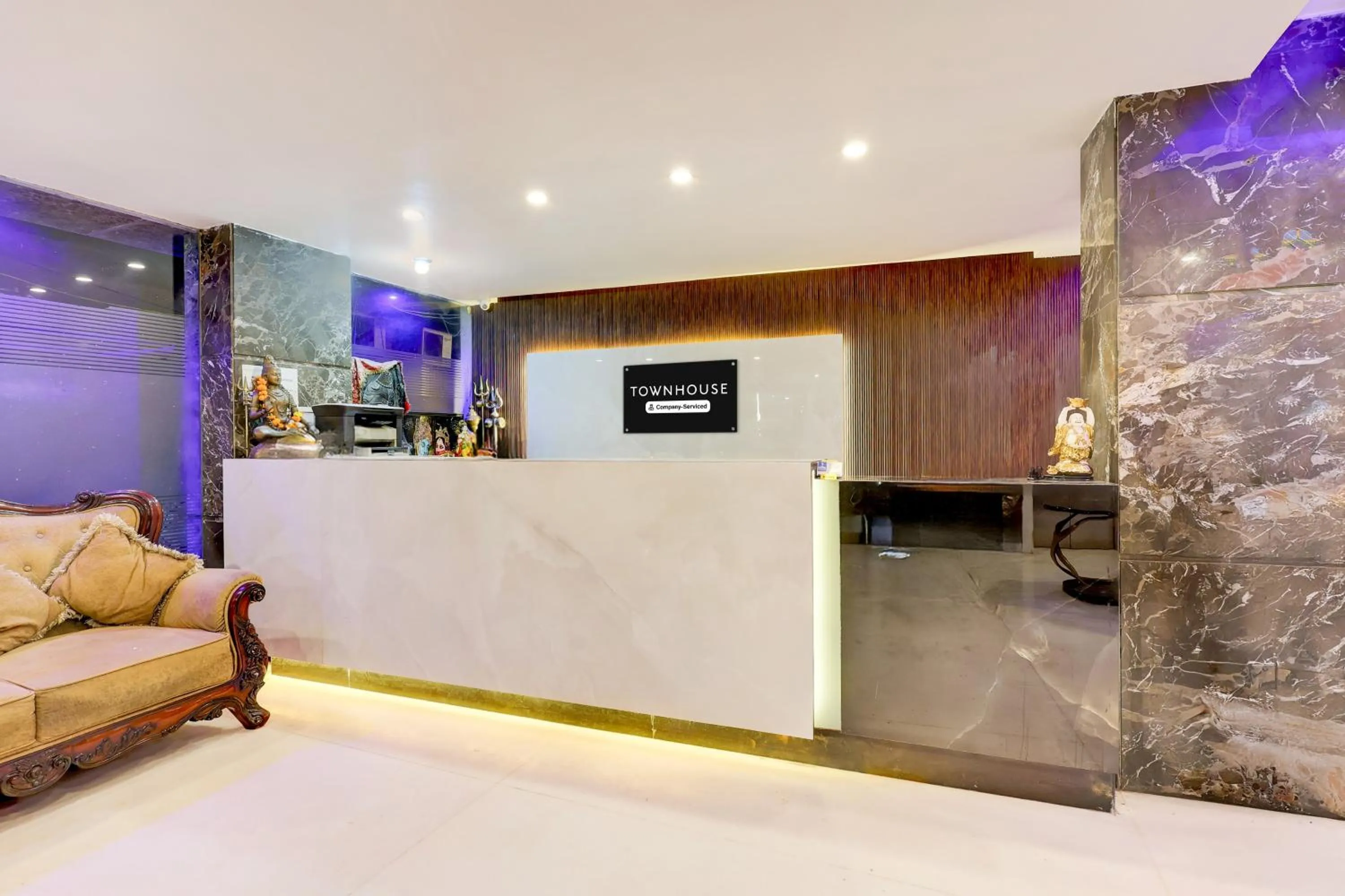 Lobby or reception in Super Townhouse Oak New Delhi Central Railway Junction Formerly Uppal International