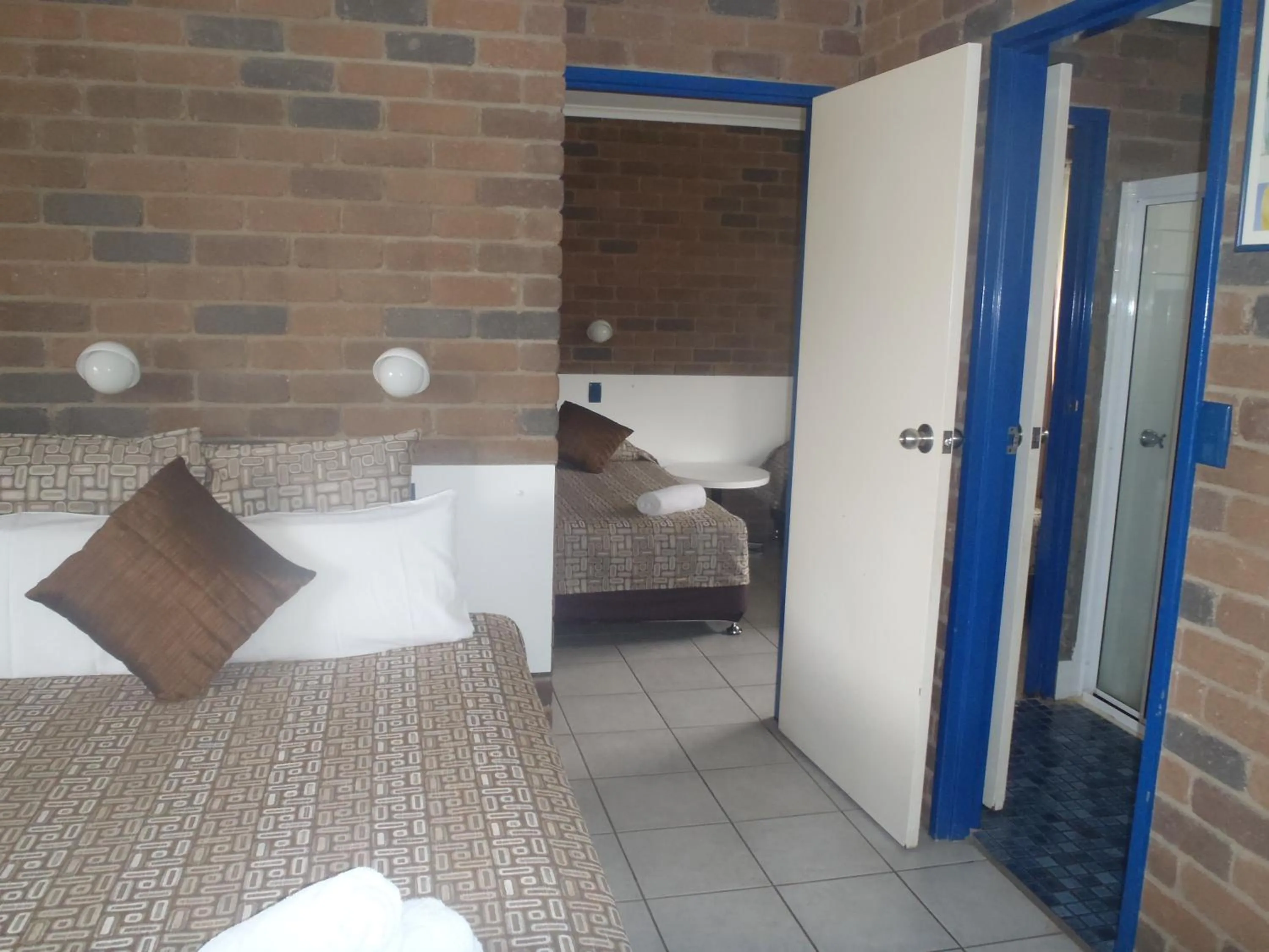 Bedroom, Bed in Cattleman's Rest Motor Inn