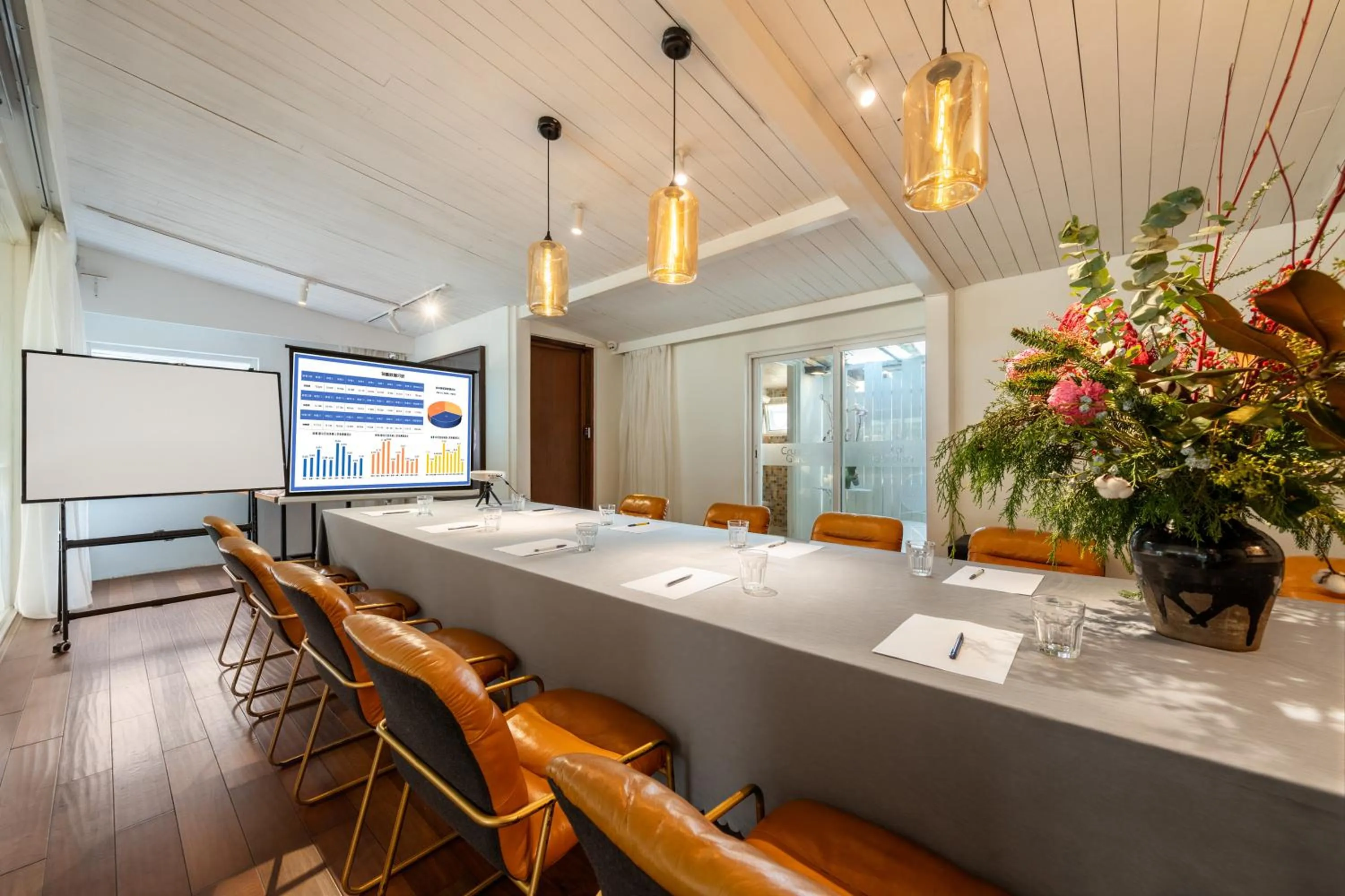 Meeting/conference room in Shenzhen No'6 Garden Villa