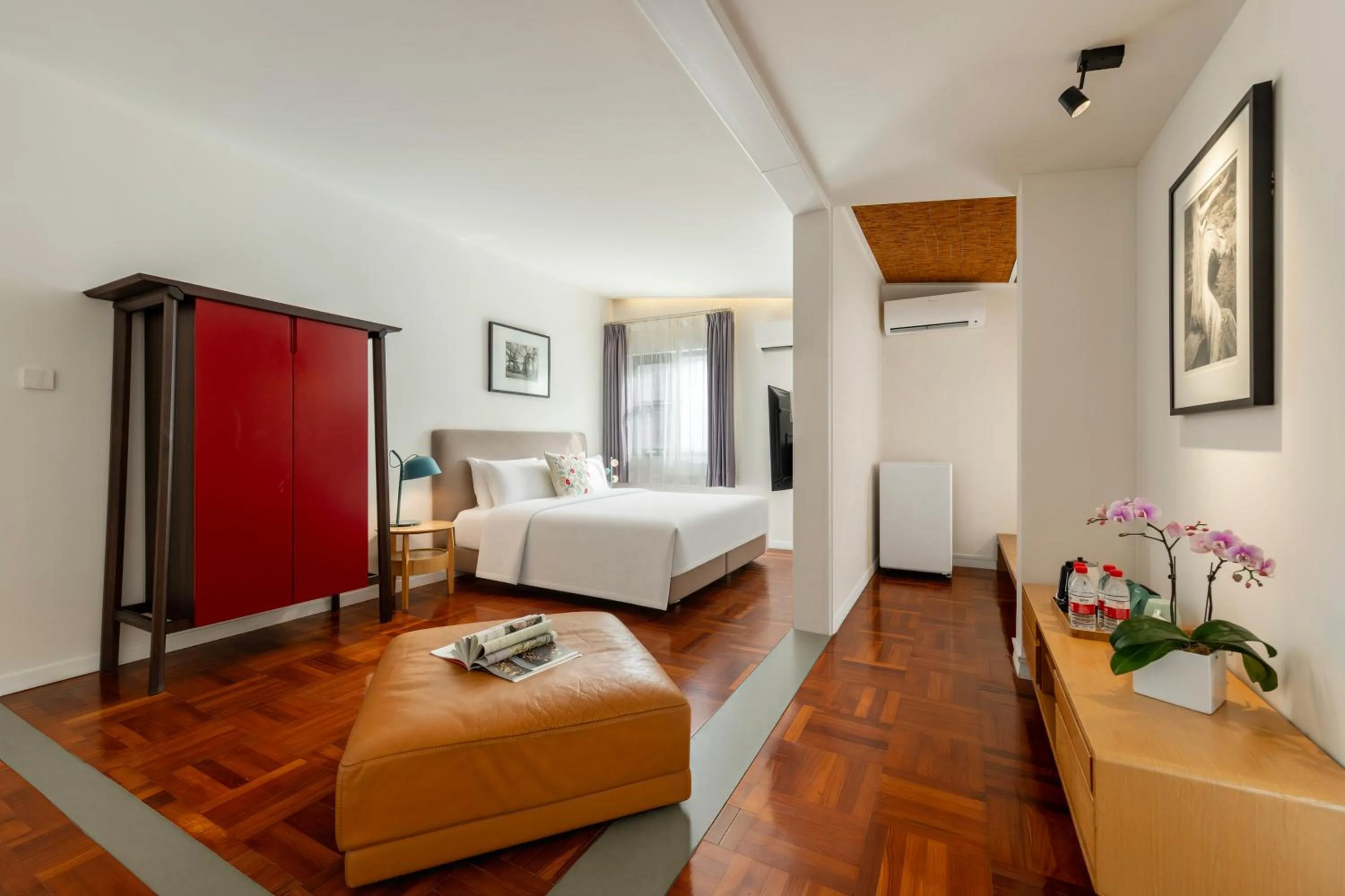 Photo of the whole room, Bed in Shenzhen No'6 Garden Villa