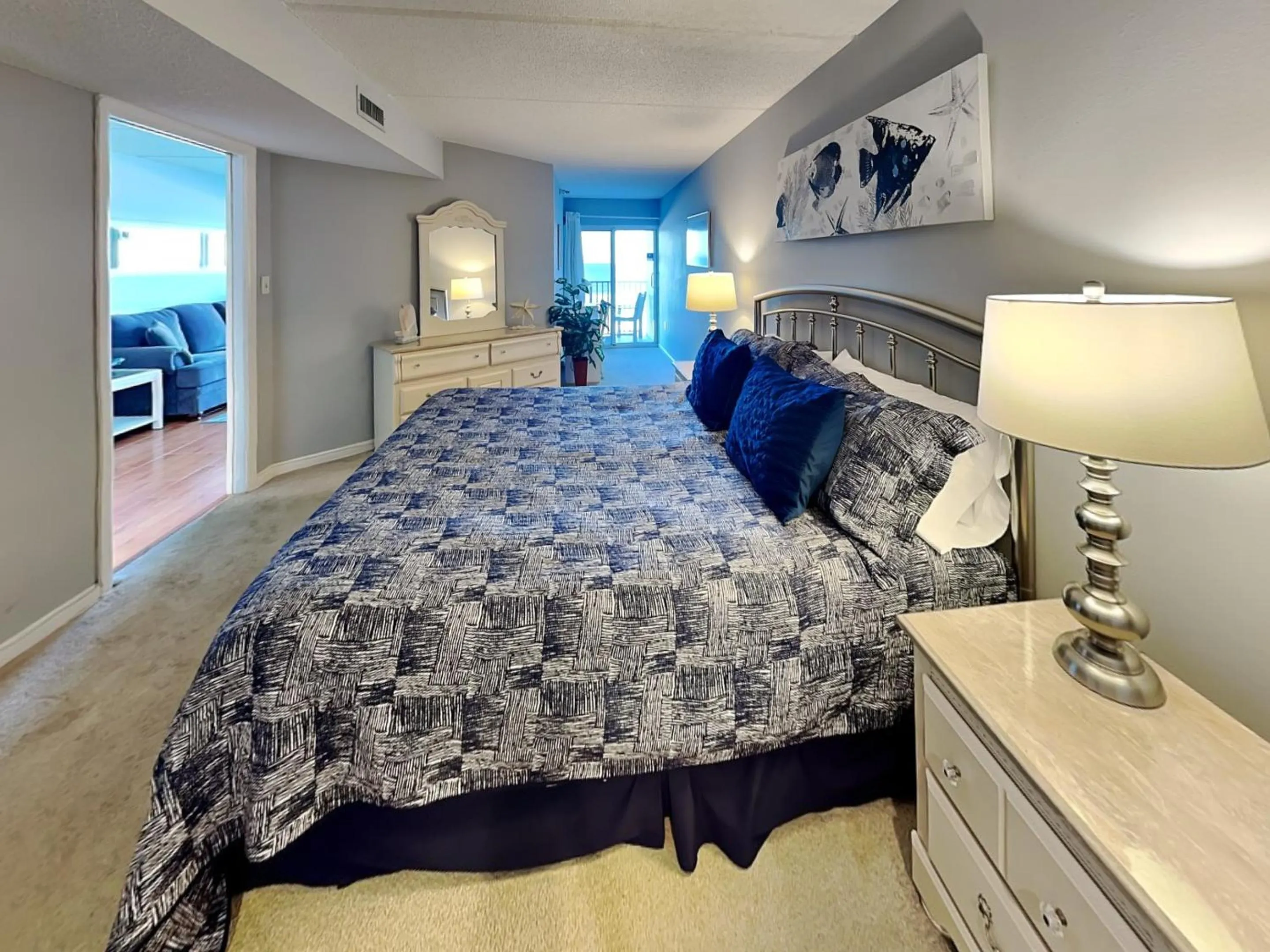 Bed in Jacksonville Beachdrifter 406