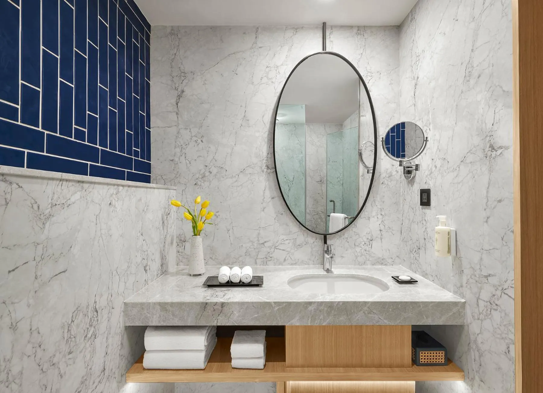 Bathroom in Hyatt Centric Ballygunge Kolkata