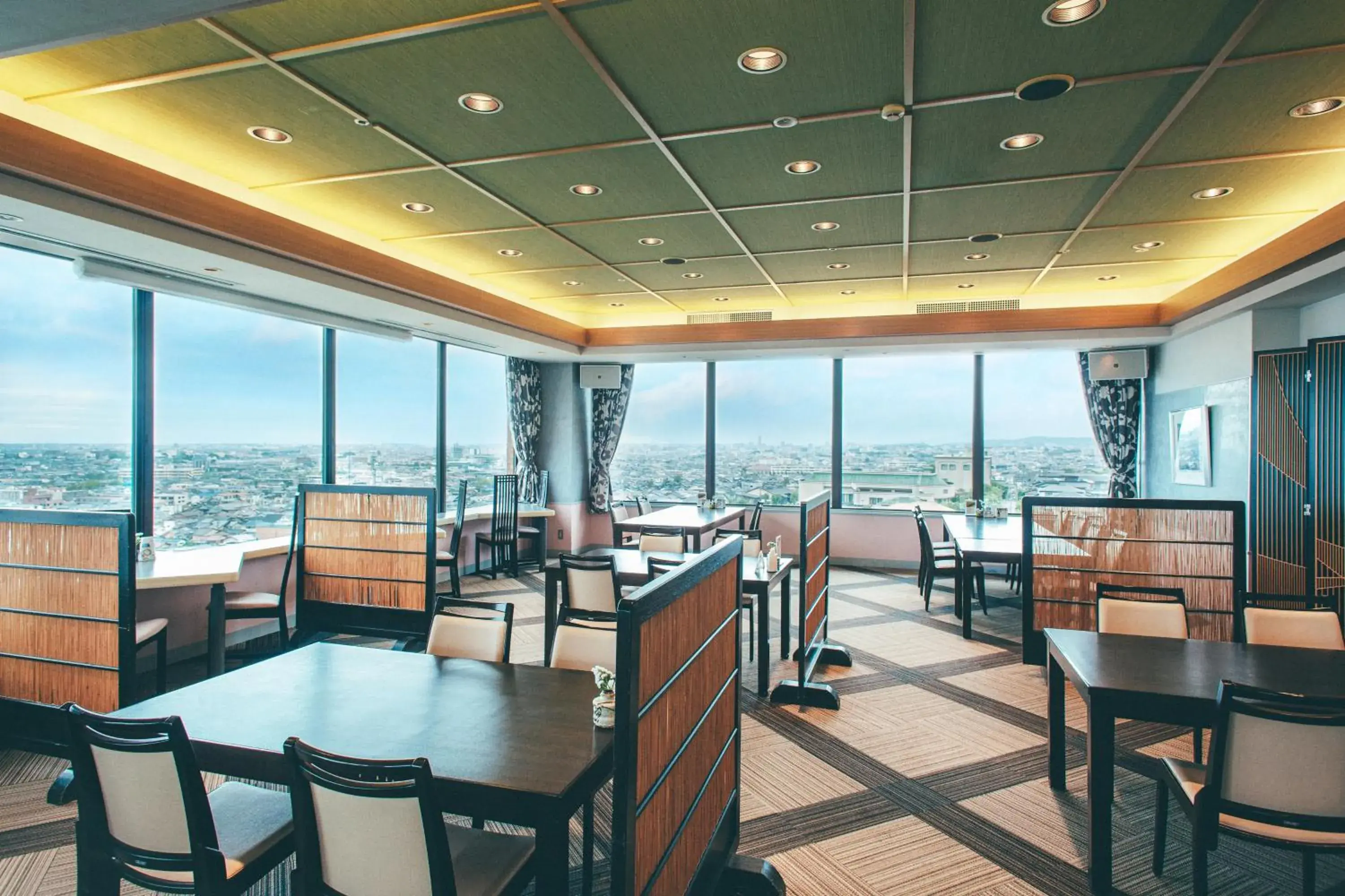 Restaurant/places to eat in Kanazawa Kokusai Hotel Restaurant/places to eat in Kanazawa Kokusai Hotel