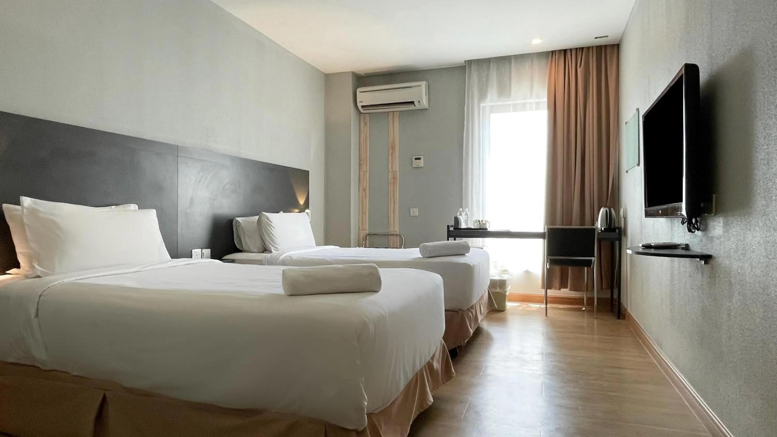 Bed in The Leverage Business Hotel - Rawang