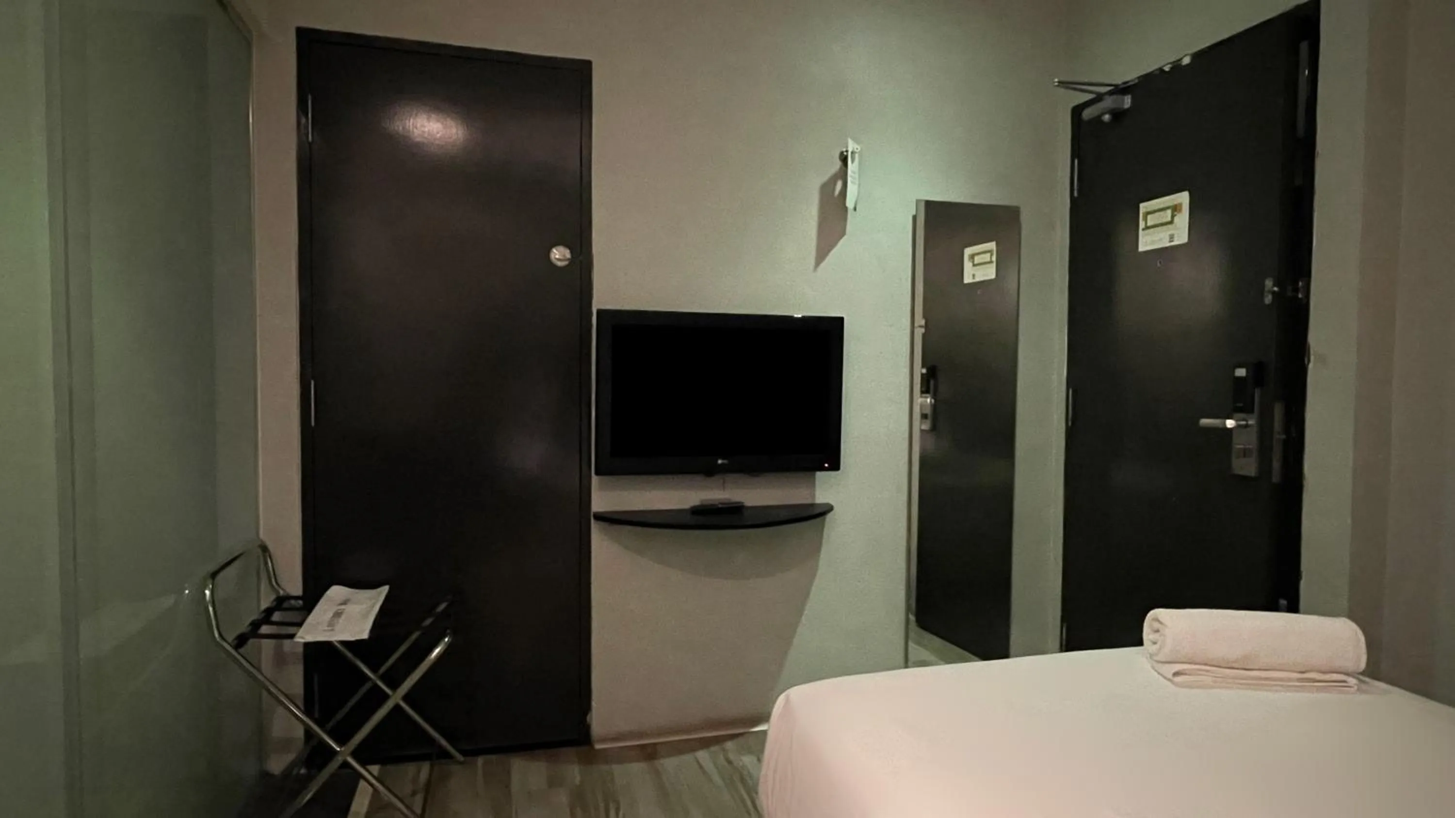 Bed in The Leverage Business Hotel - Rawang