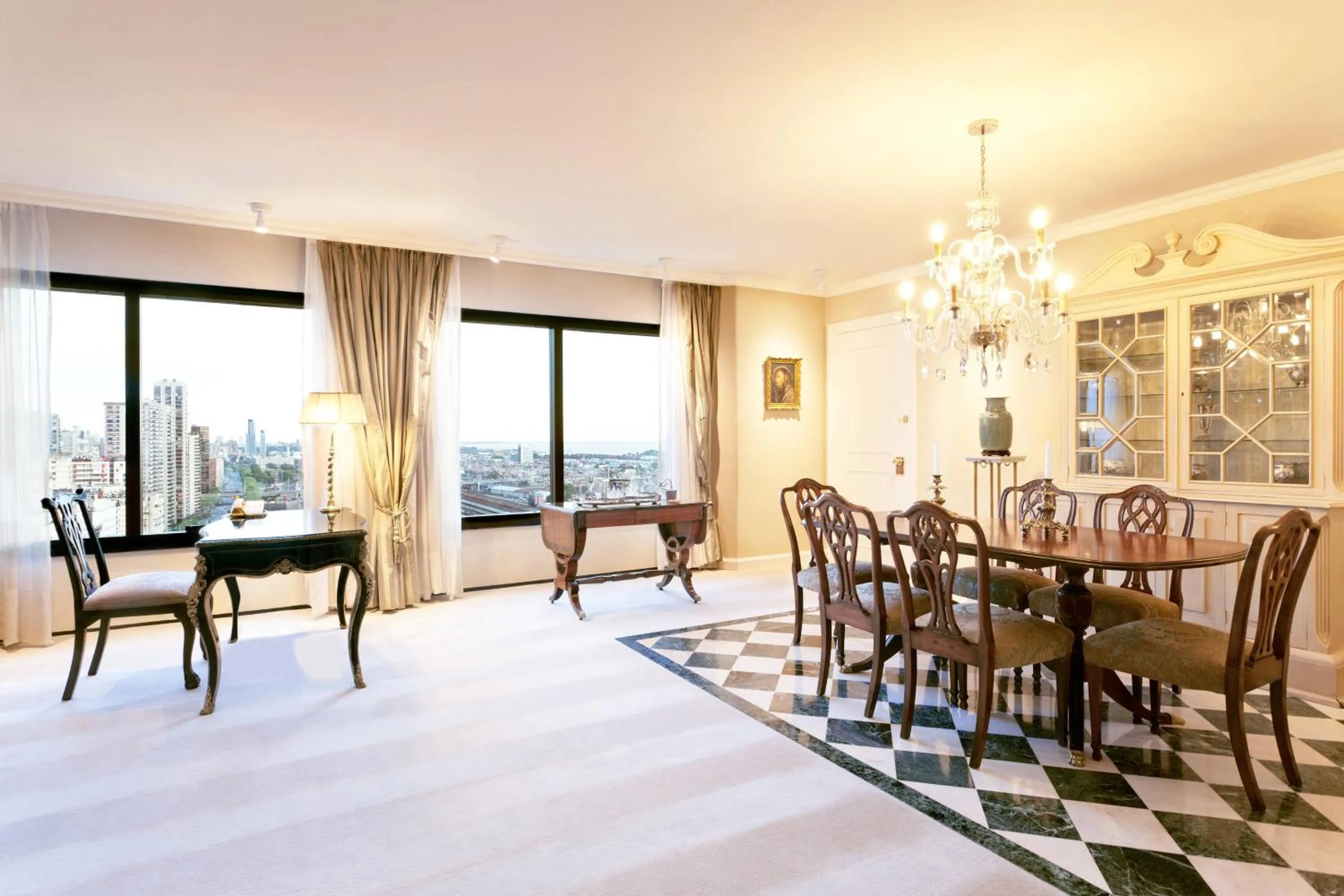 Photo of the whole room in Sheraton Buenos Aires Hotel & Convention Center