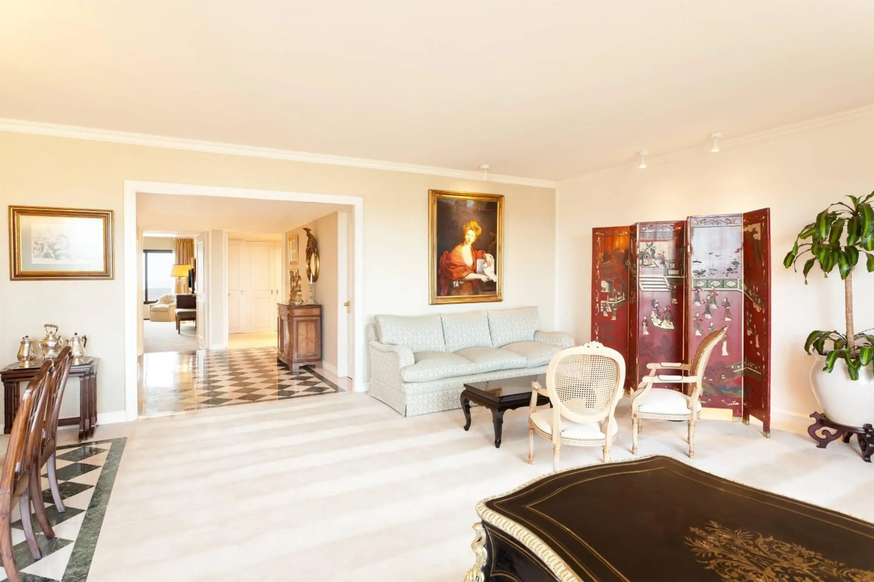 Living room in Sheraton Buenos Aires Hotel & Convention Center Living room in Sheraton Buenos Aires Hotel & Convention Center