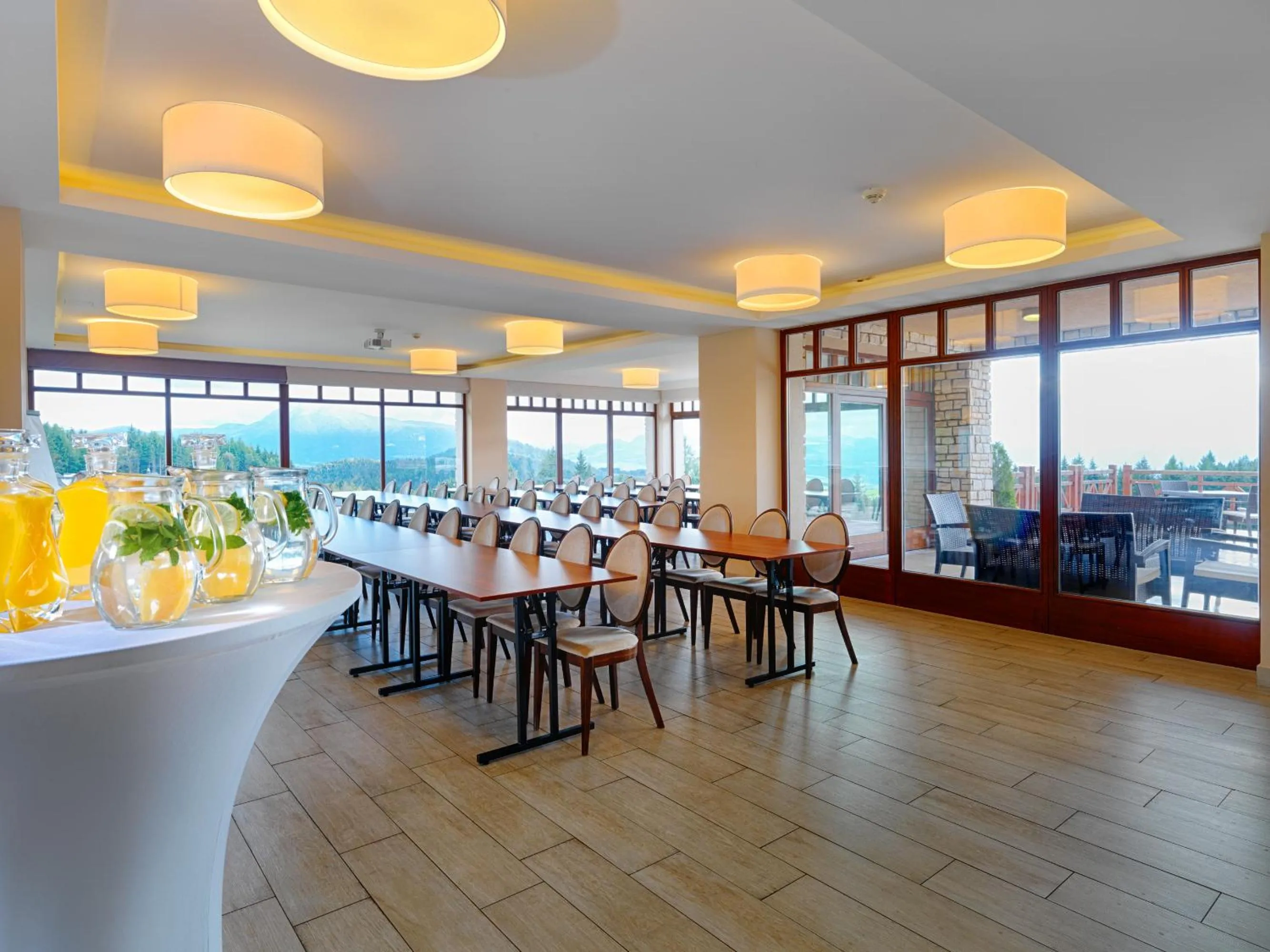 Banquet/Function facilities in Hotel Green