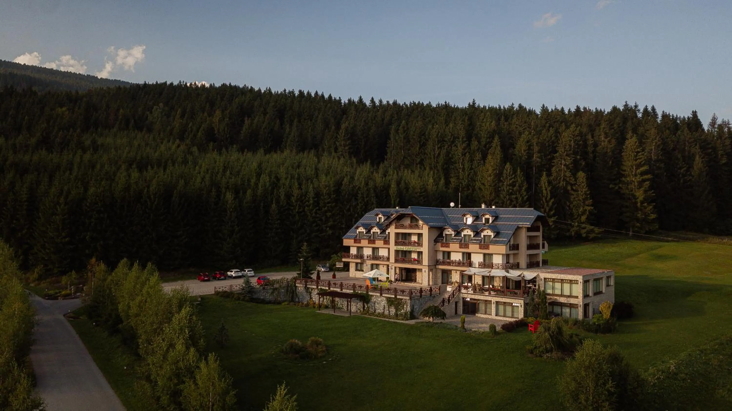 Property building in Hotel Green