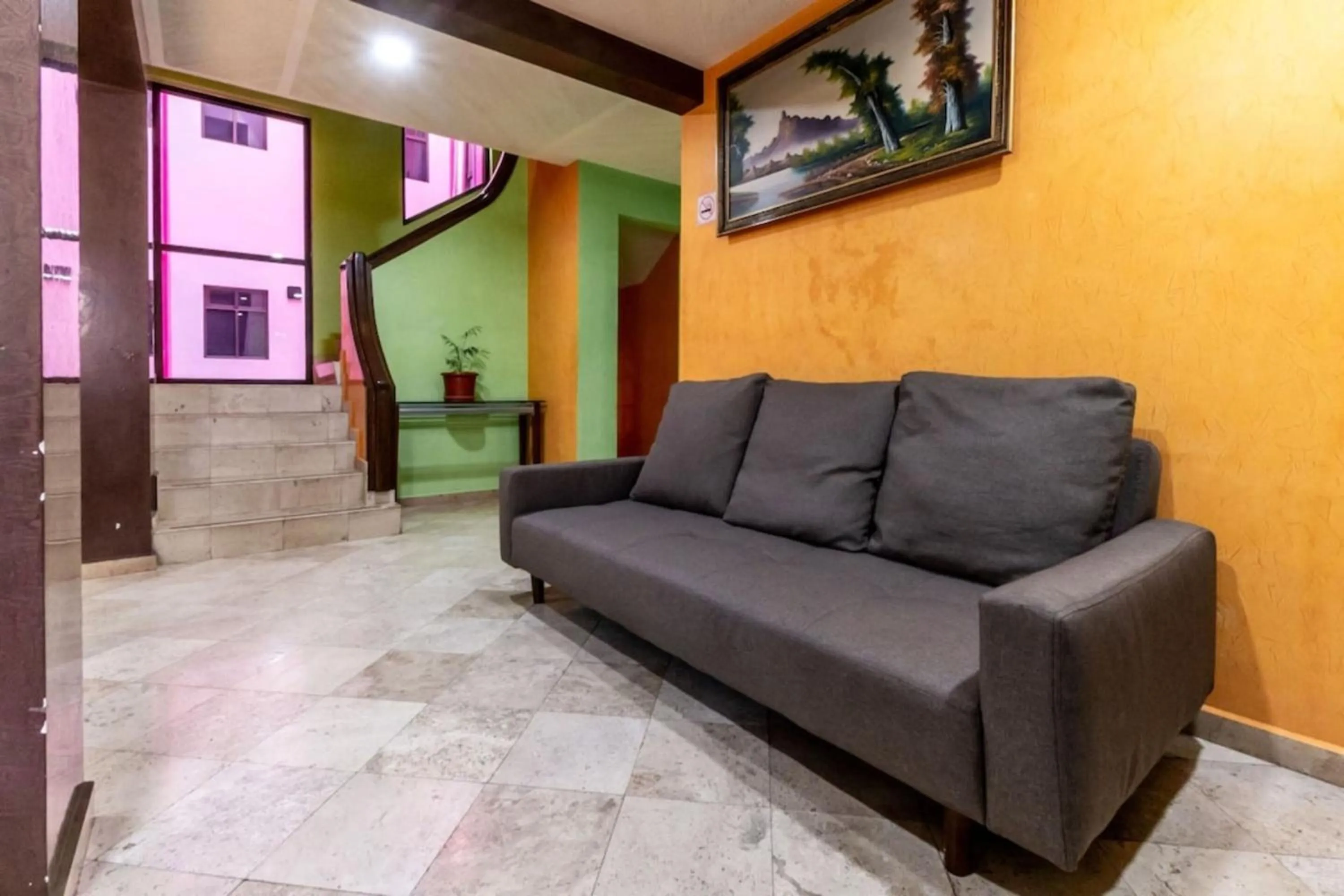 Lobby or reception in Capital O Df Inn, Ciudad de Mexico