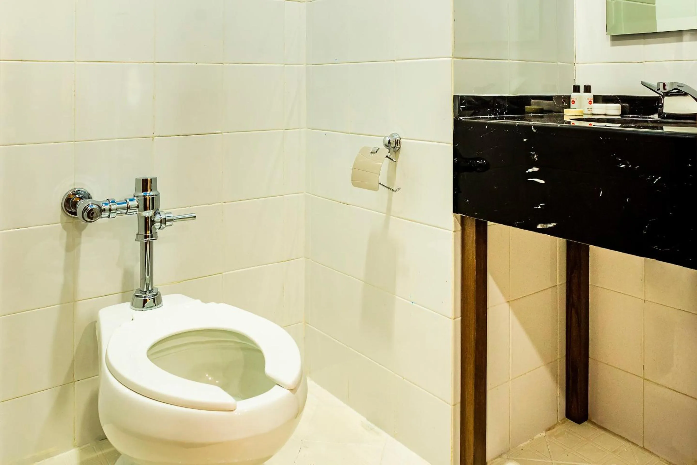 Bathroom in Capital O Df Inn, Ciudad de Mexico