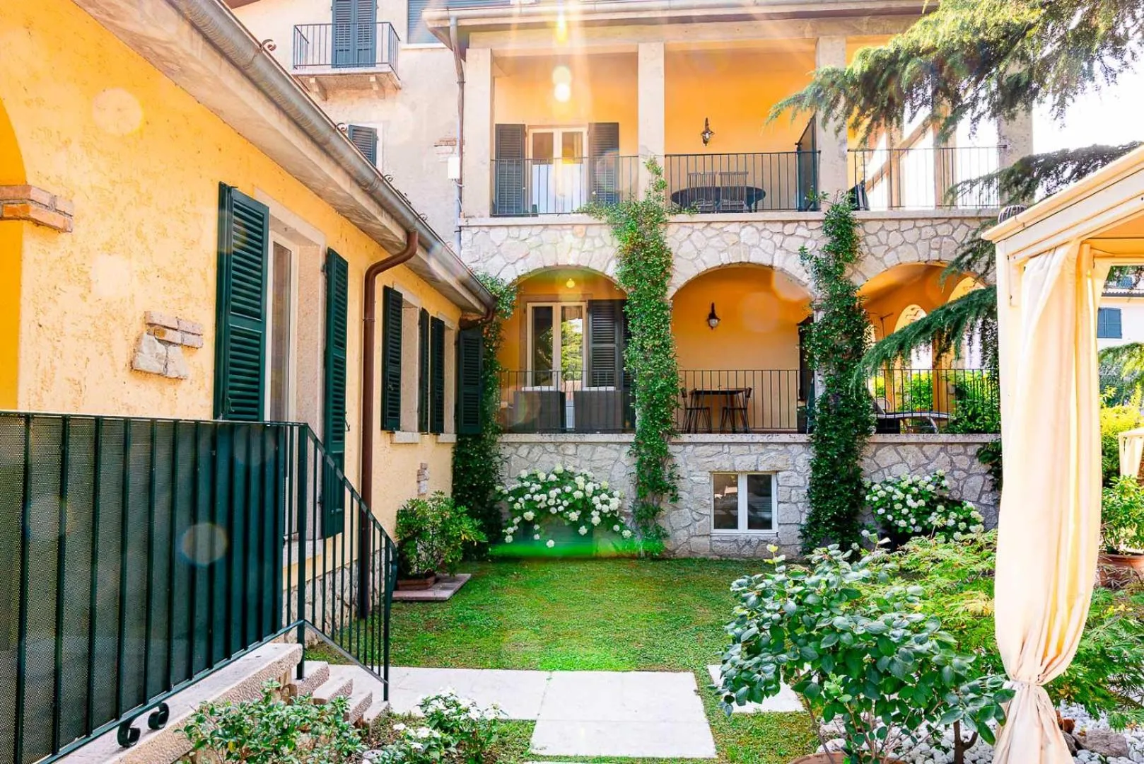 Property building in Residenza Le Logge