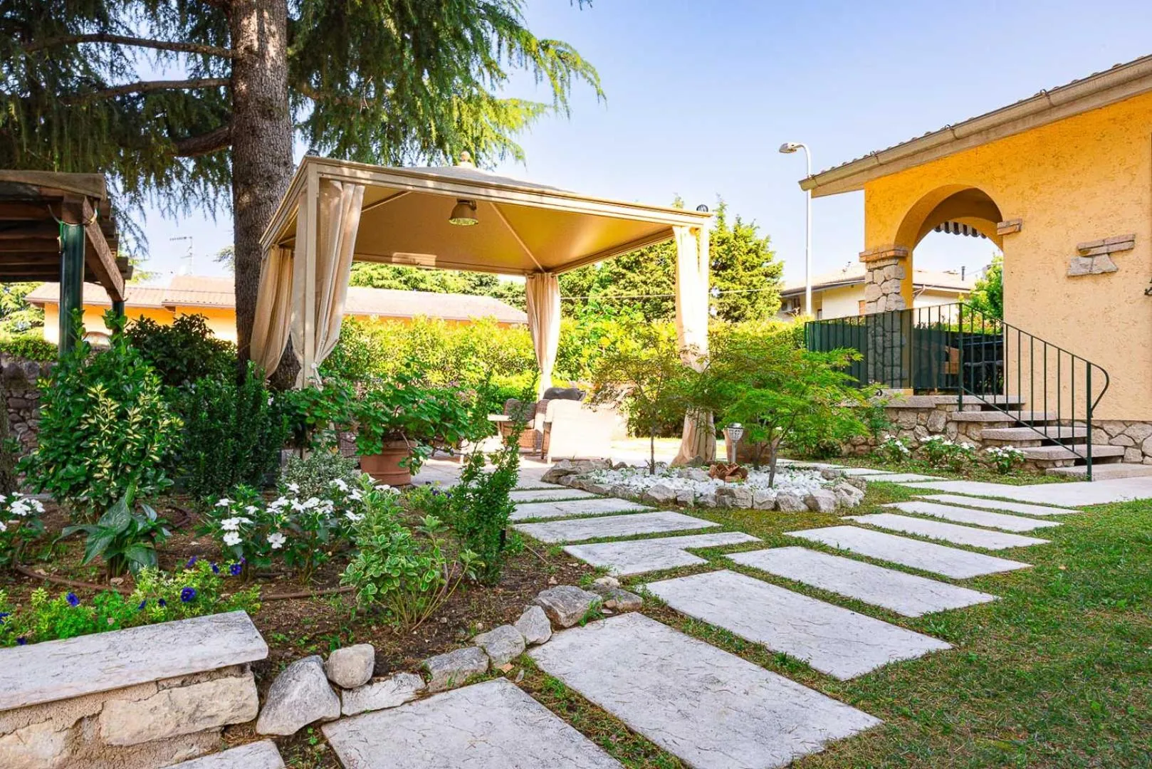Property building in Residenza Le Logge