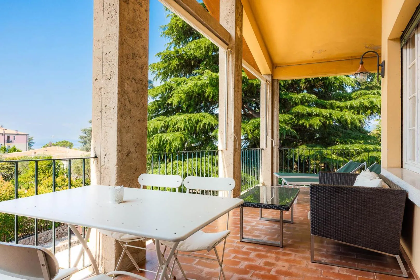 Patio in Residenza Le Logge
