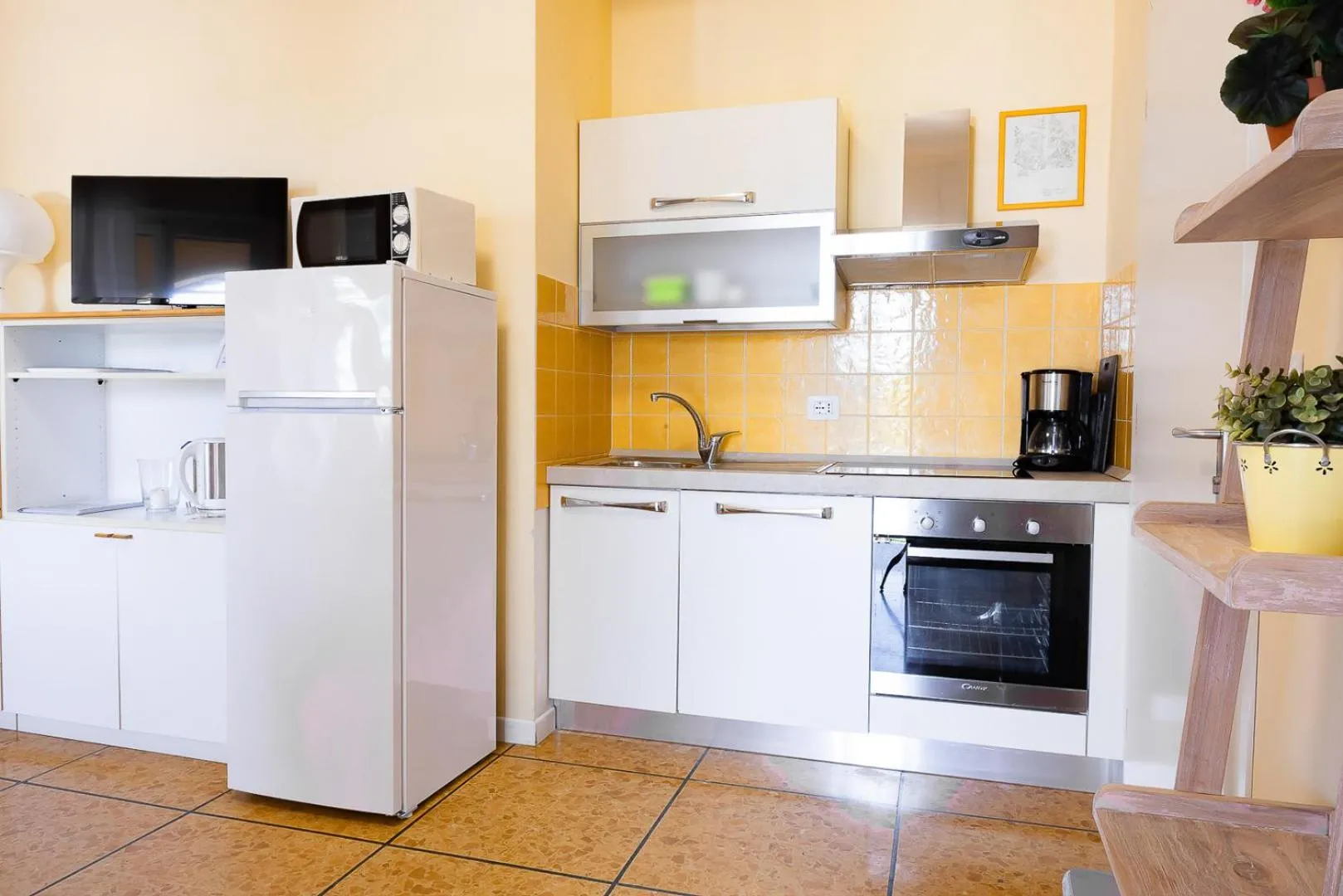Coffee/tea facilities in Residenza Le Logge