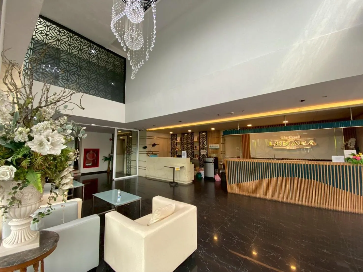 Lobby or reception in The Solac At Srinakarin