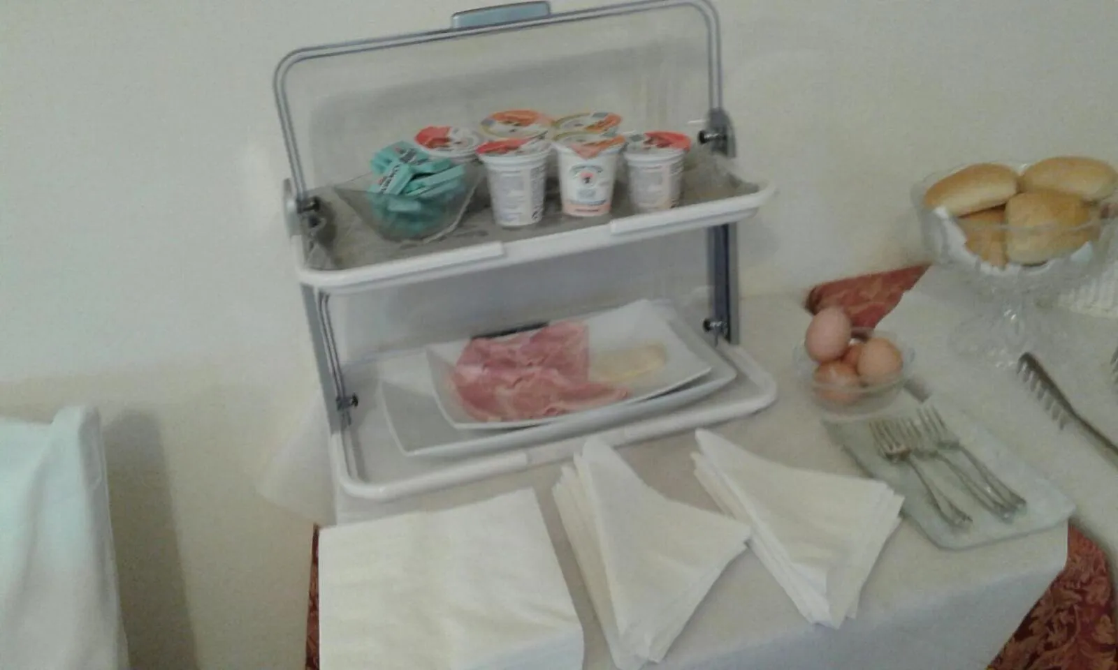 Breakfast in Hotel Gabbiano