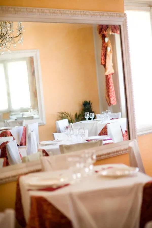 Lounge or bar in Hotel Gabbiano