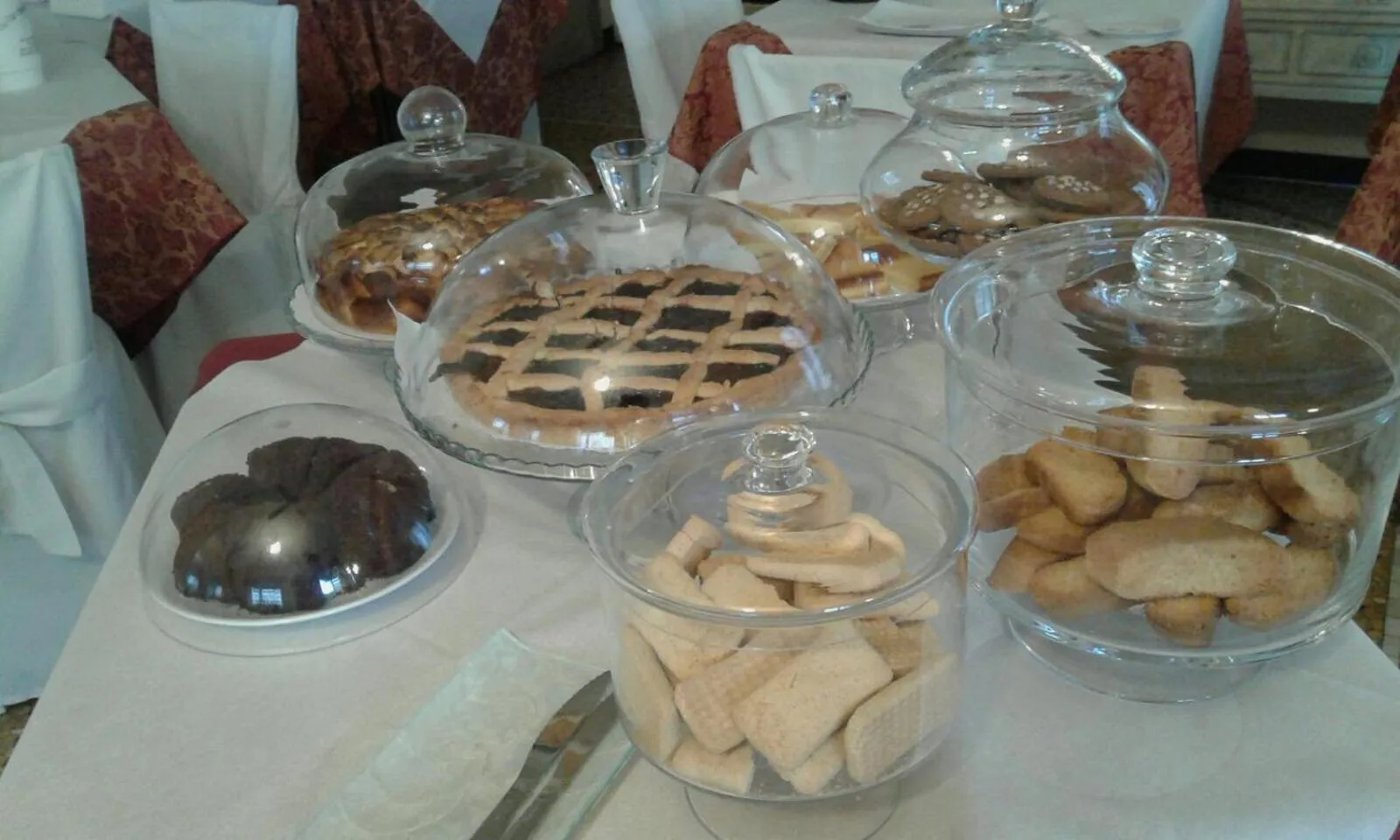 Breakfast in Hotel Gabbiano