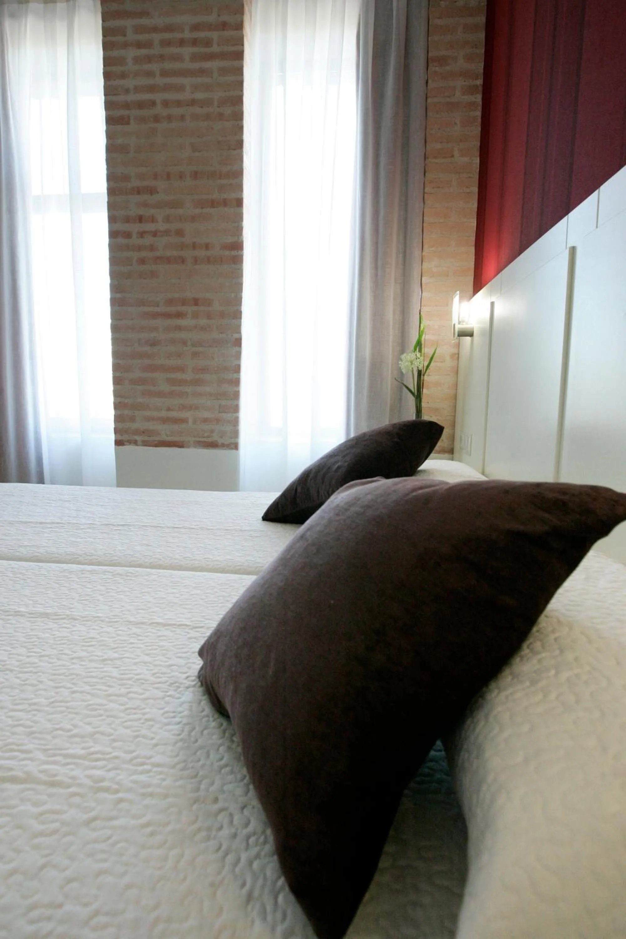 Bedroom, Bed in Hotel La Bastida
