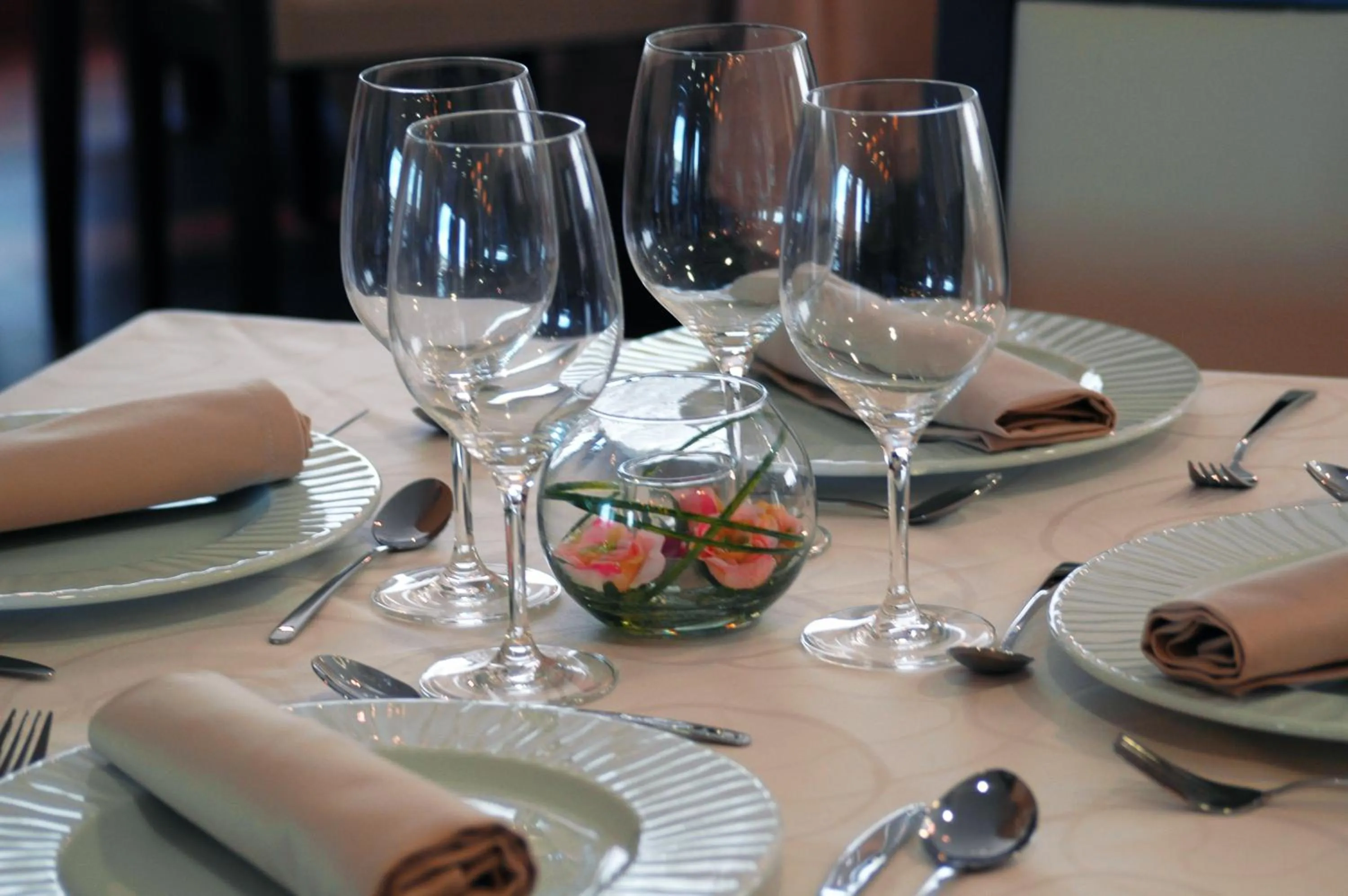 Restaurant/places to eat in Hotel La Bastida