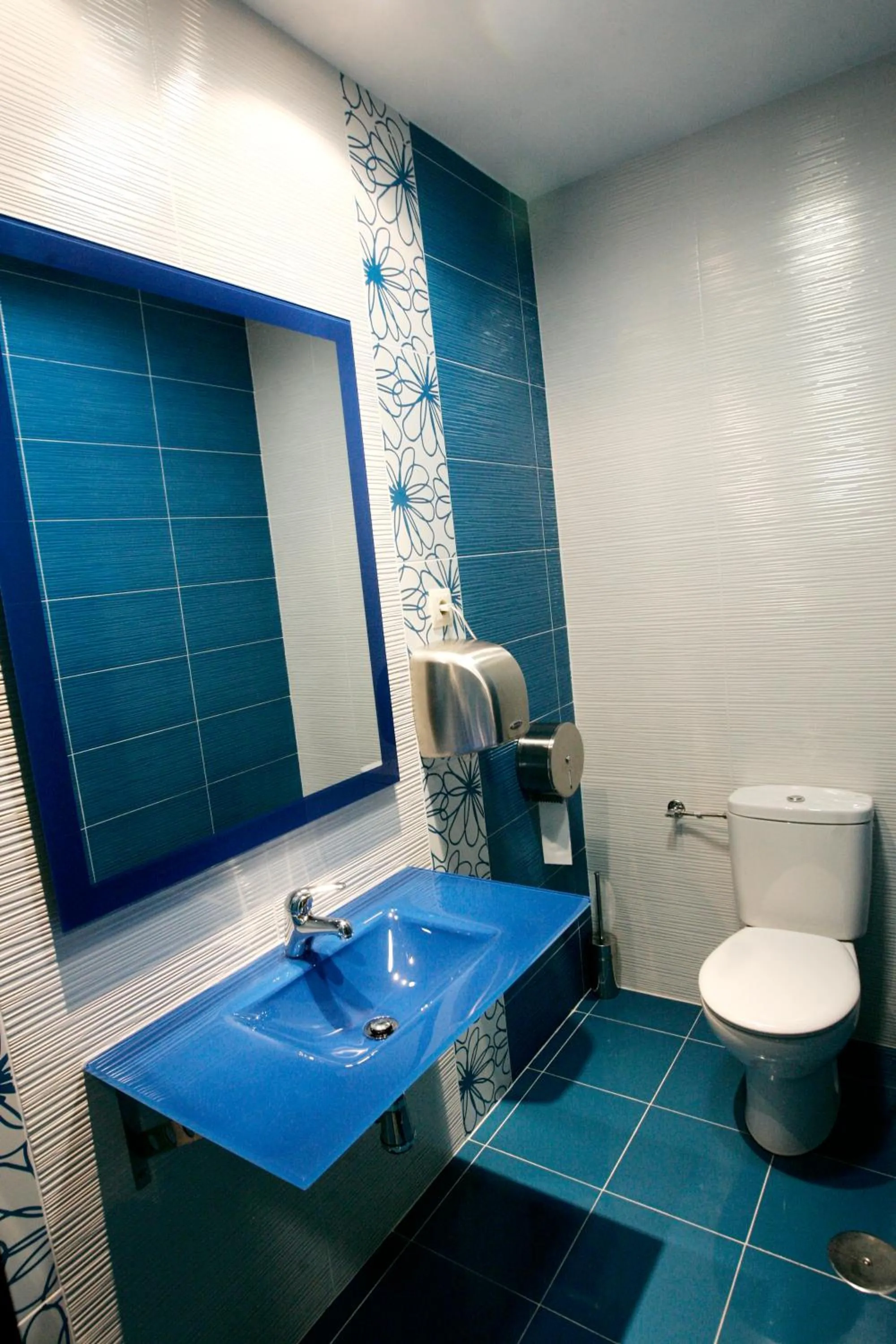 Restaurant/places to eat in Hotel La Bastida