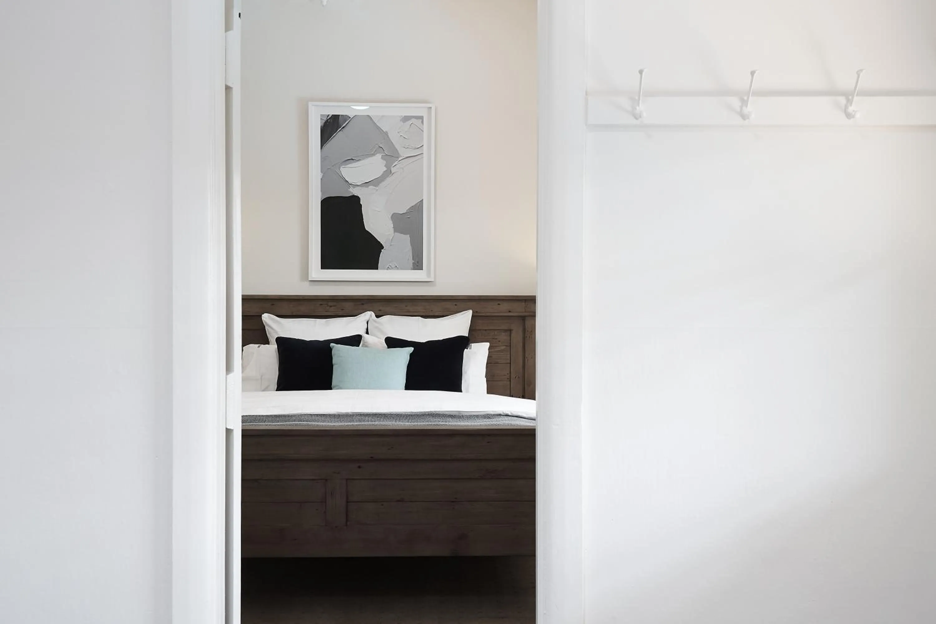 Bedroom in Tomfoolery Winemaker's Cottage Barossa Valley