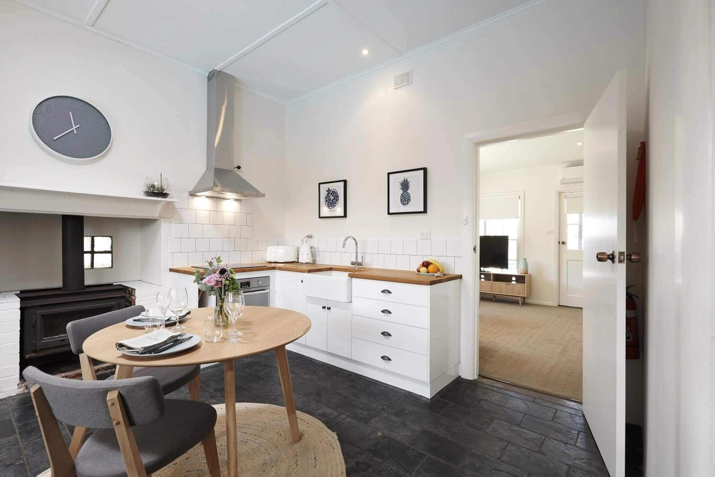 Kitchen or kitchenette in Tomfoolery Winemaker's Cottage Barossa Valley