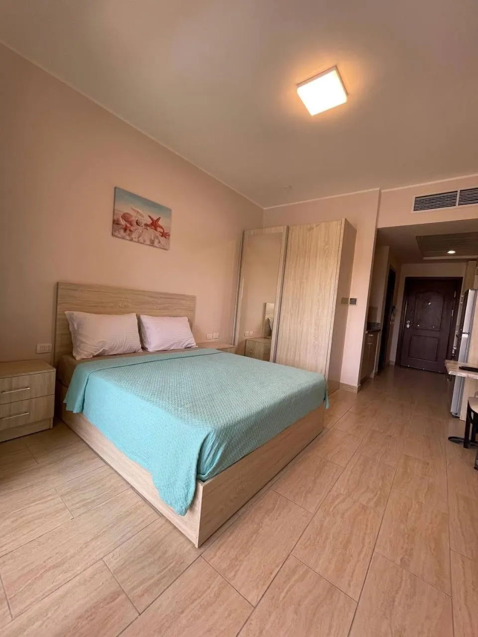 Bed in AlDau Heights Apartments