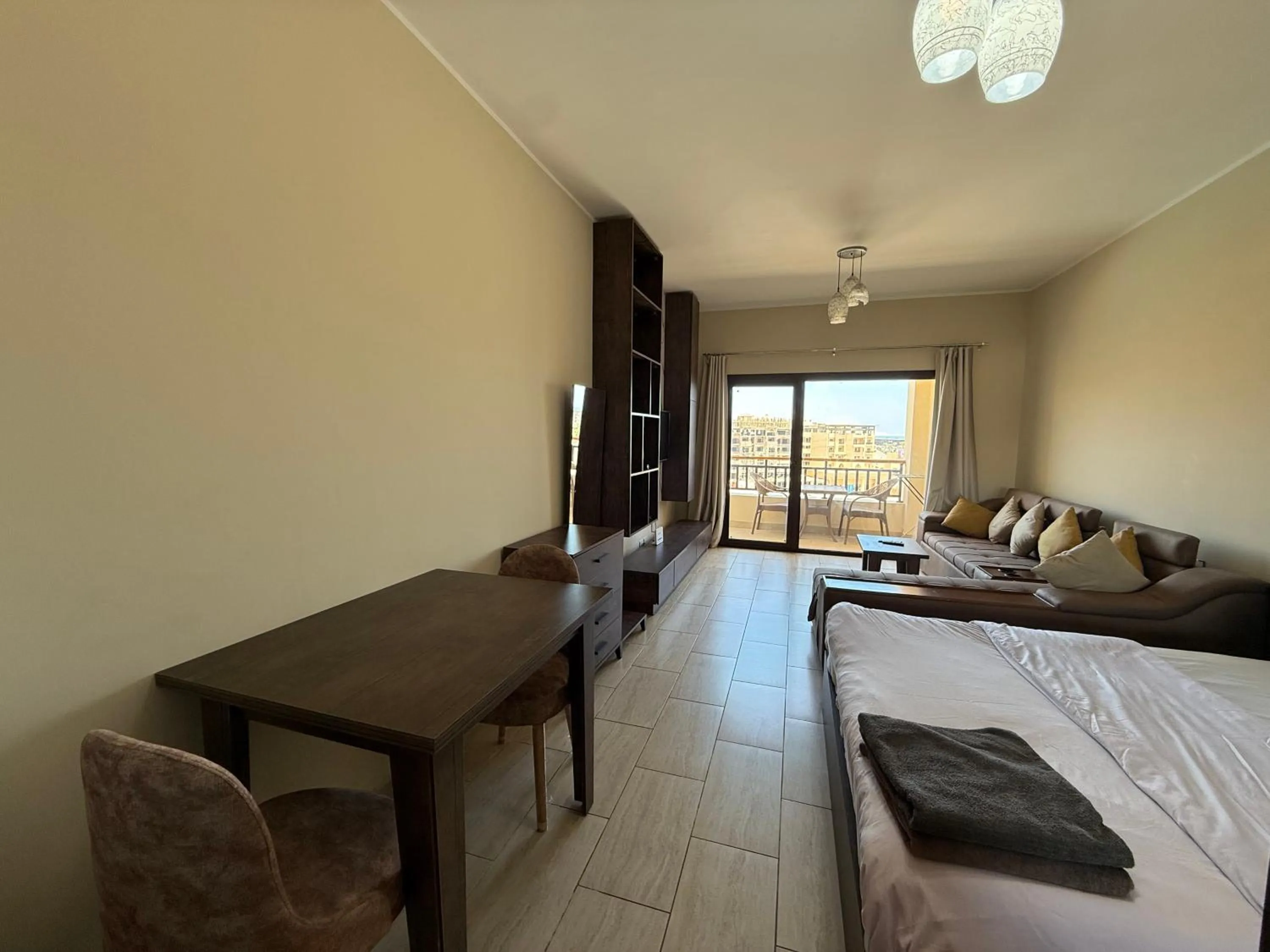 Bed in AlDau Heights Apartments