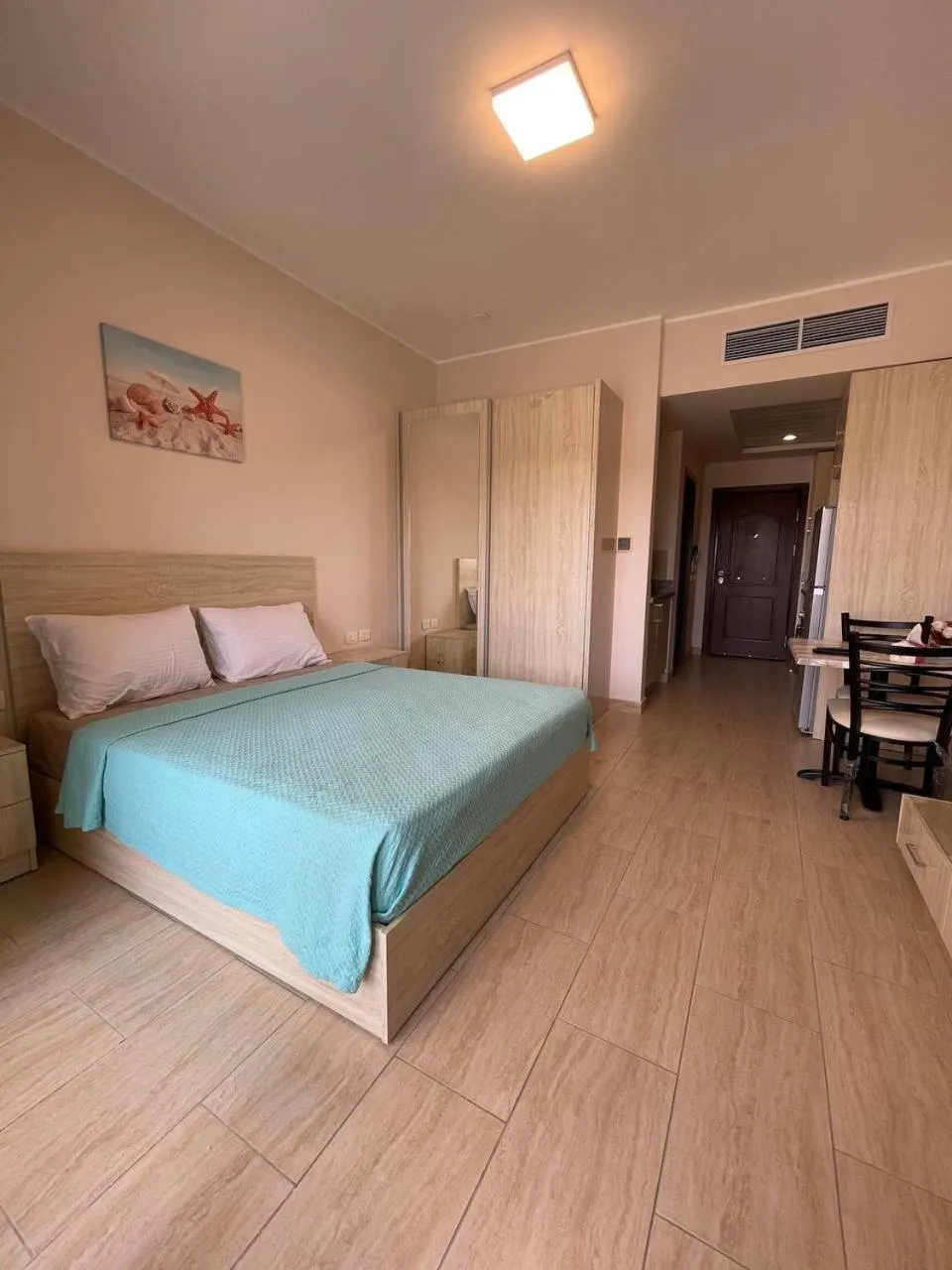 Bed in AlDau Heights Apartments