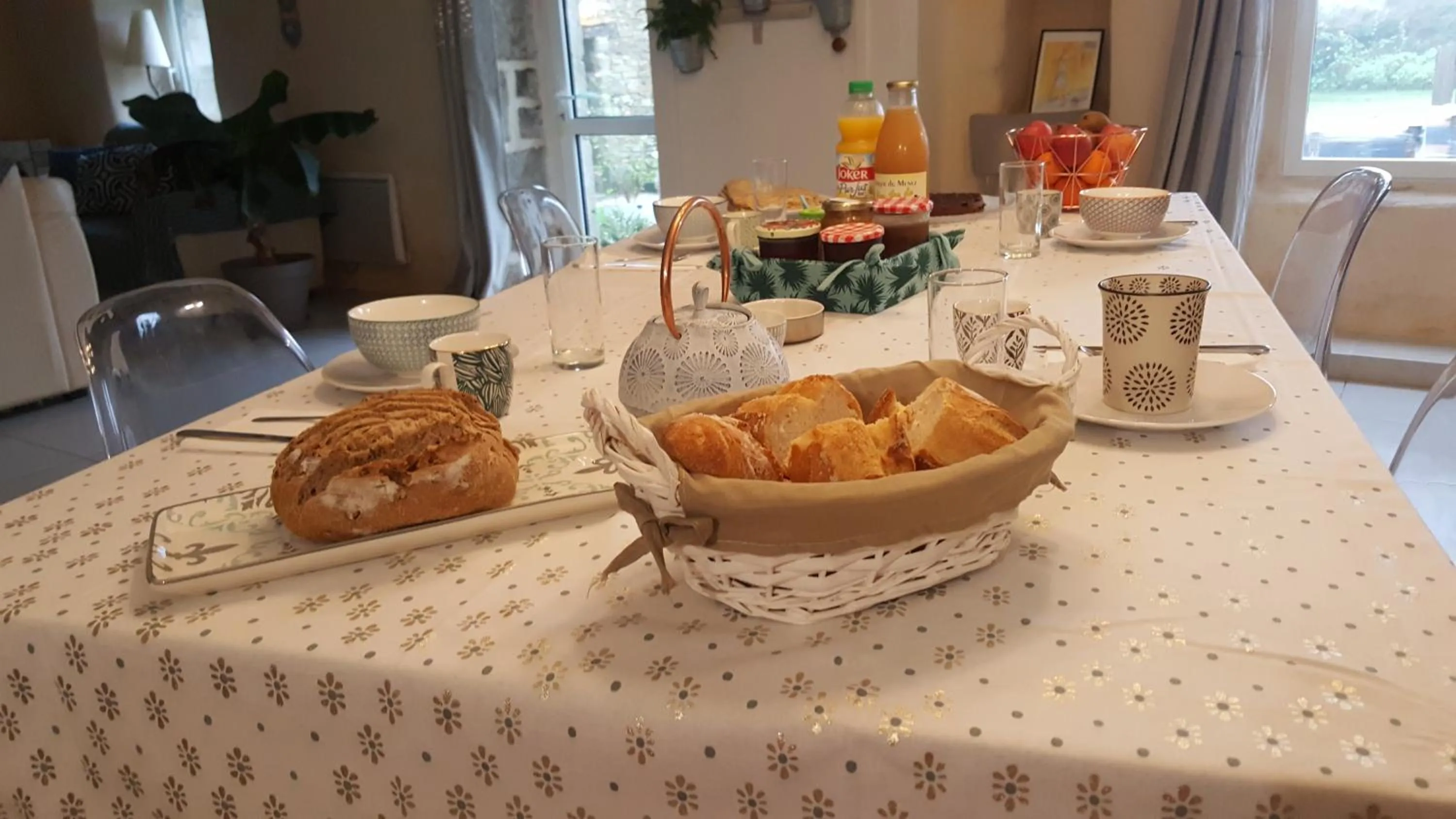 Breakfast in Le Domaine de Kerlys