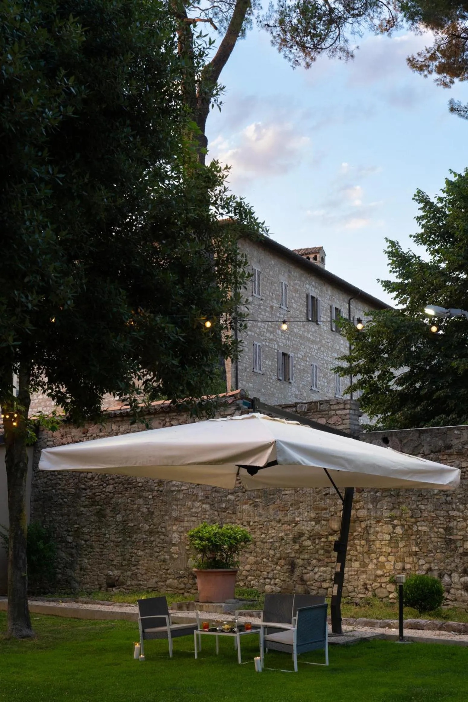 Evening entertainment in Domus Pacis Assisi