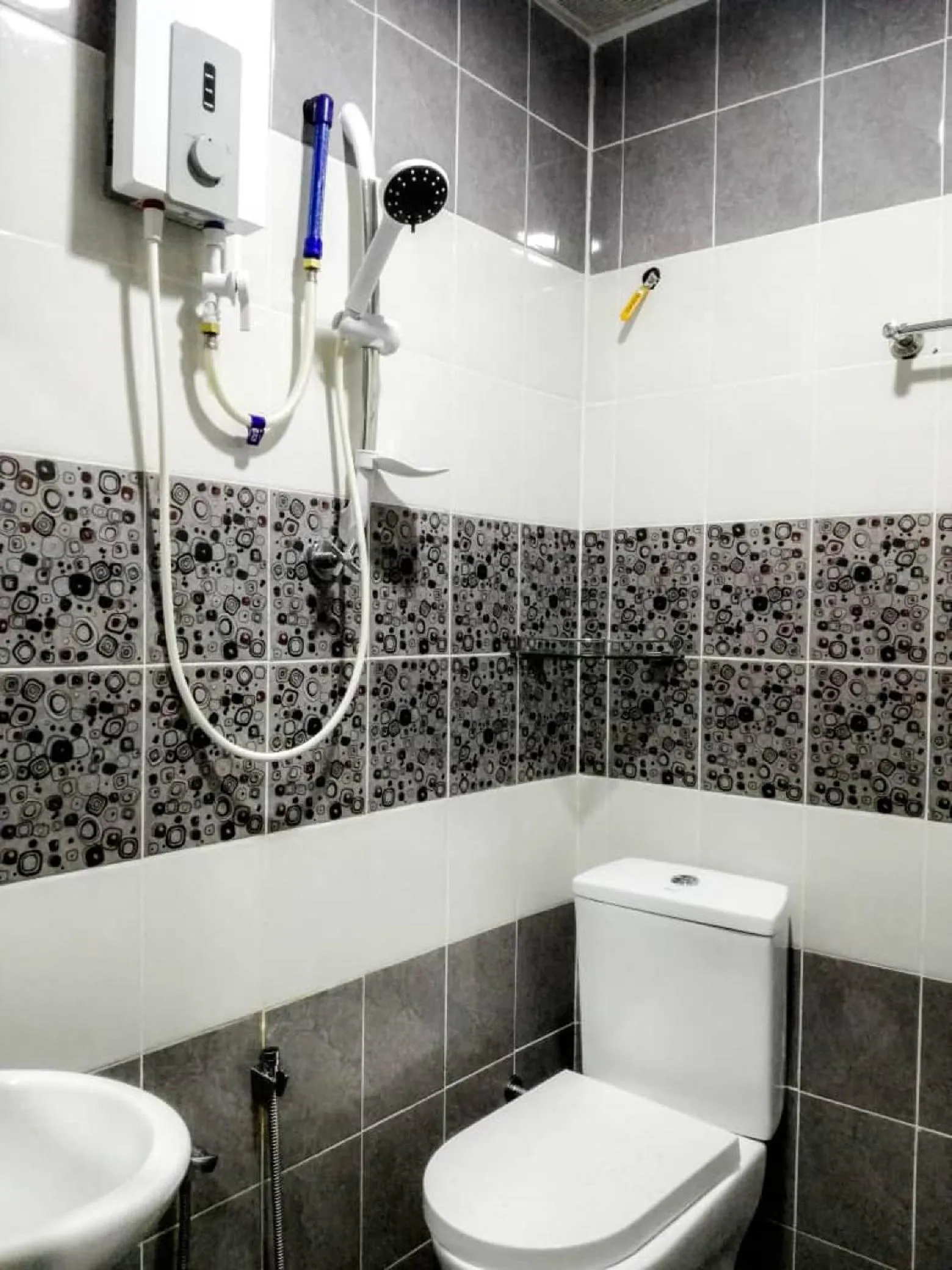 Bathroom in Hotel Sunsurya