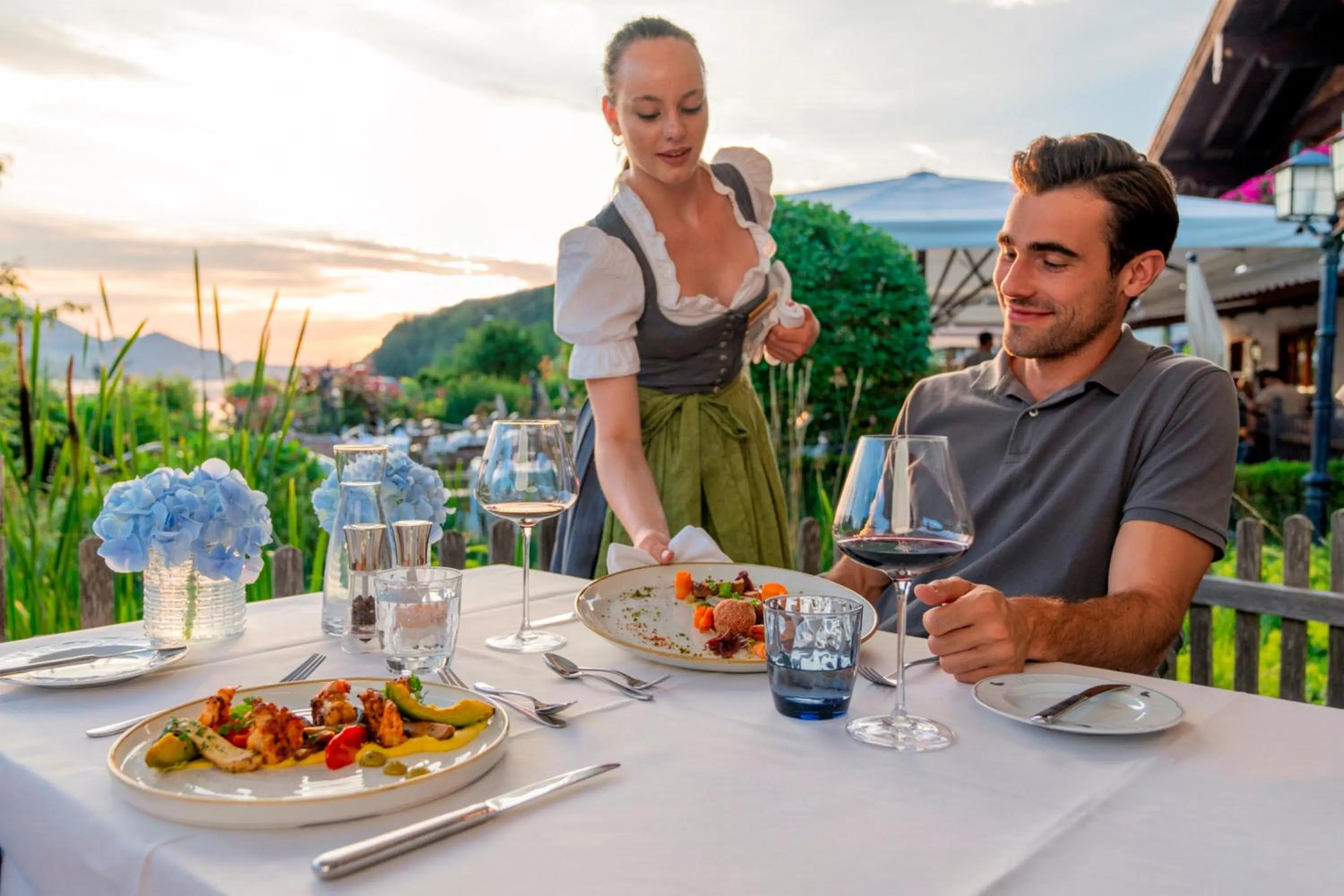 Restaurant/places to eat in Waldhof Fuschlsee Resort