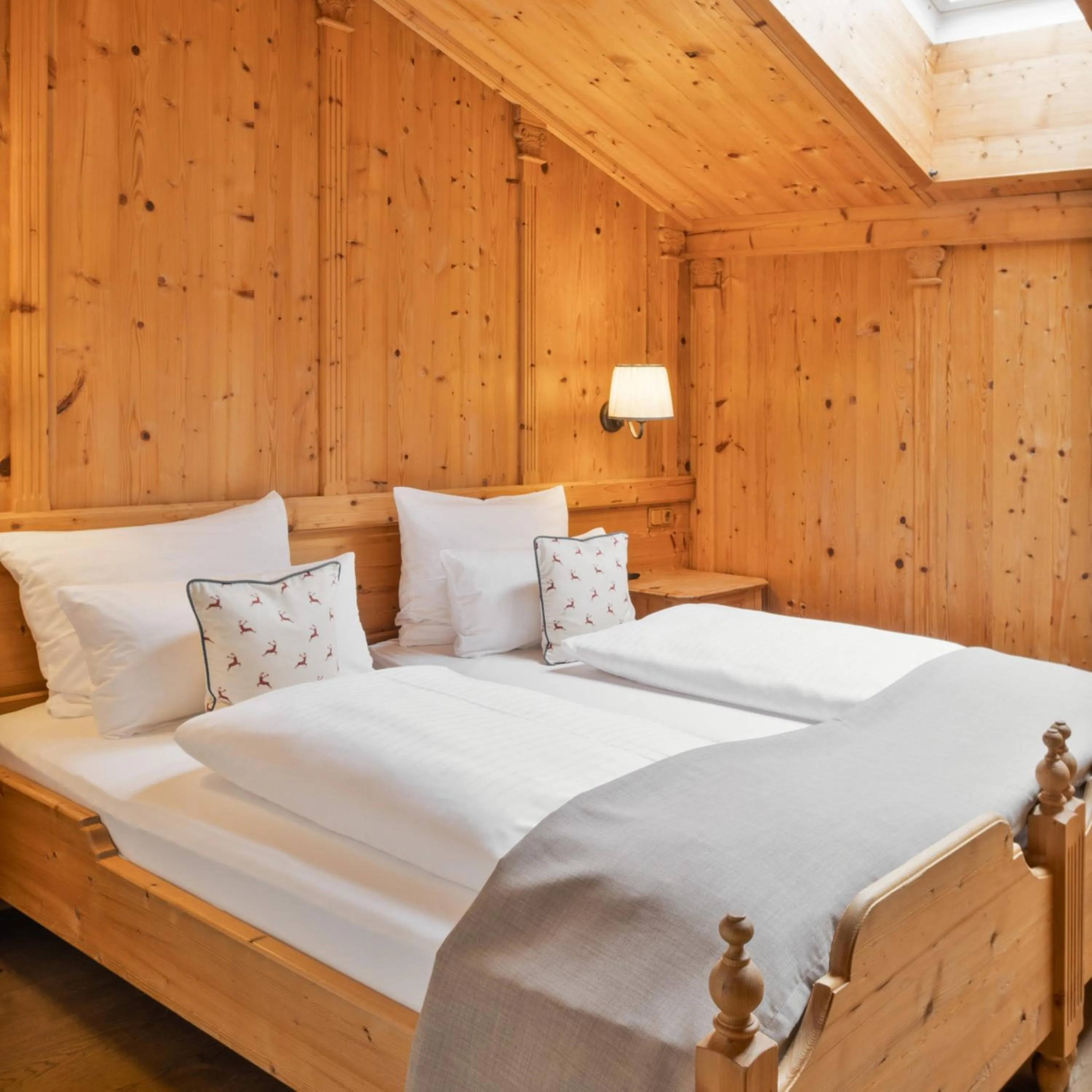 Bedroom, Bed in Waldhof Fuschlsee Resort